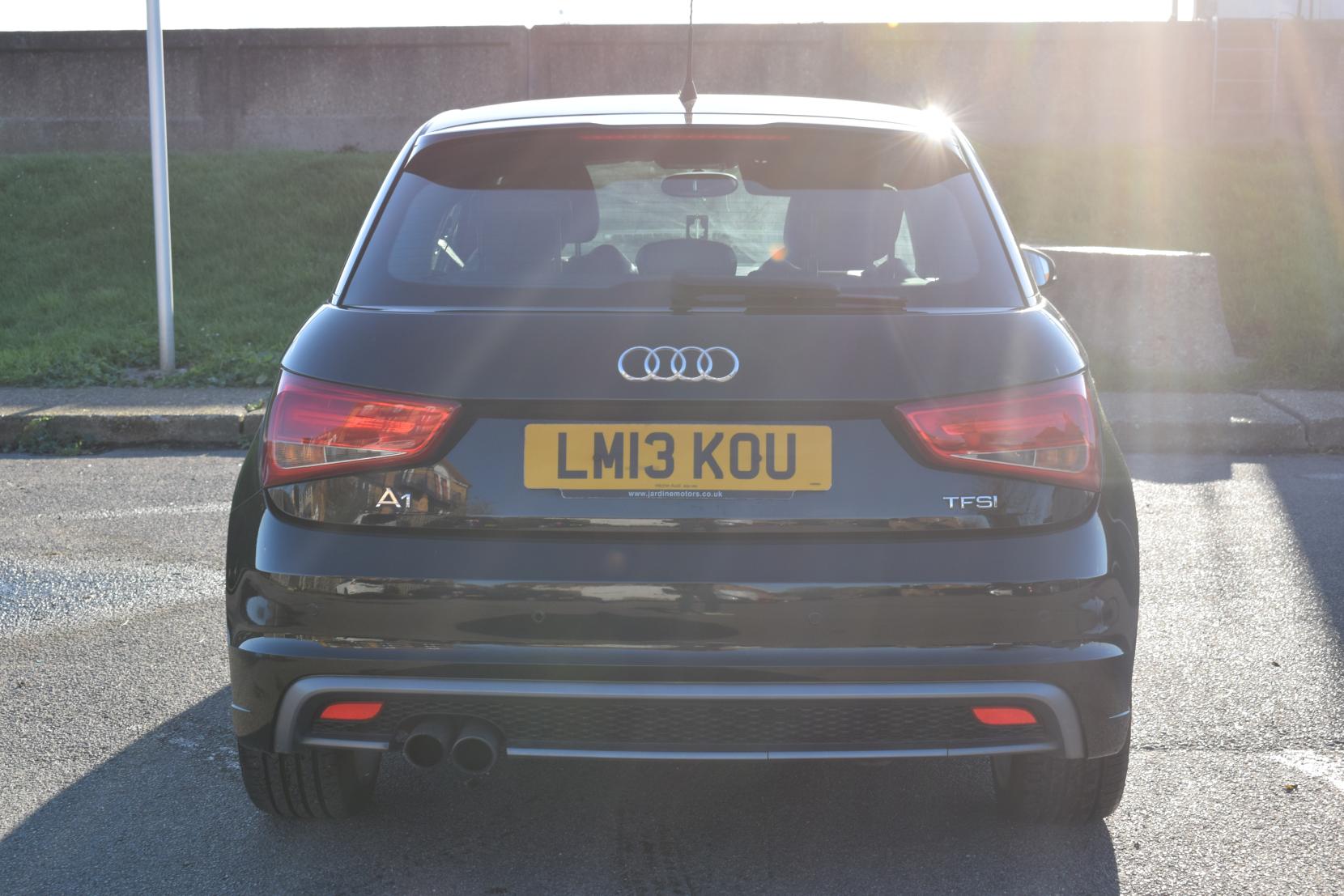 Audi A1 1.4 TFSI S line Sportback 5dr Petrol Manual Euro 5 (s/s) (122 ps)