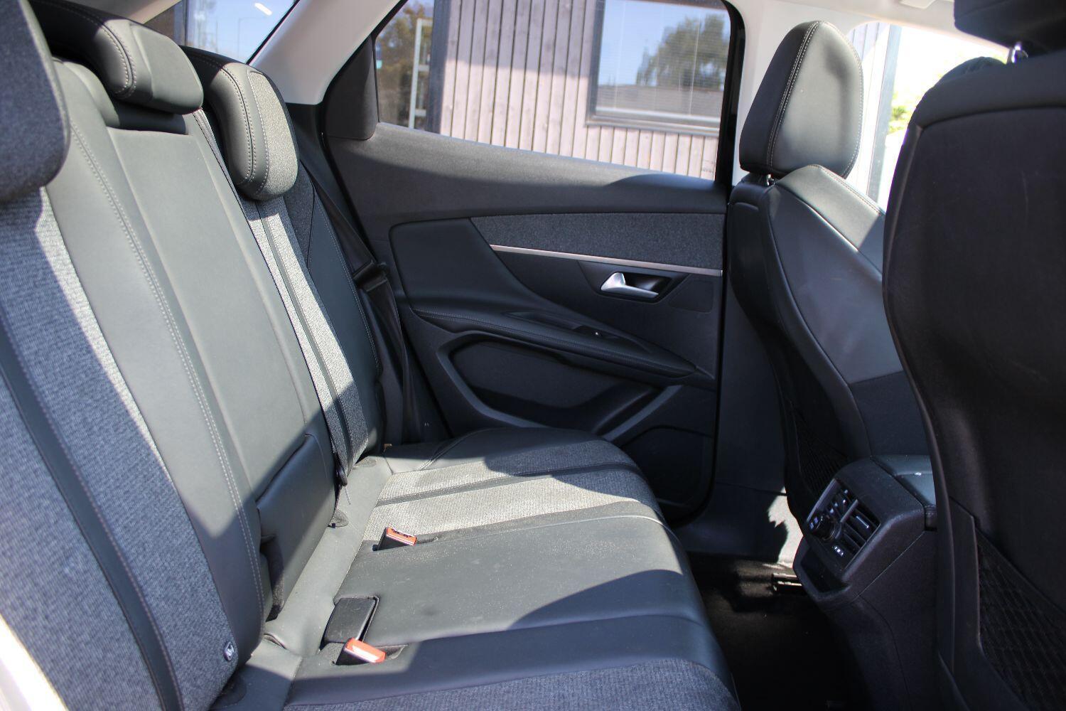 Peugeot 3008 1.2 PureTech Allure