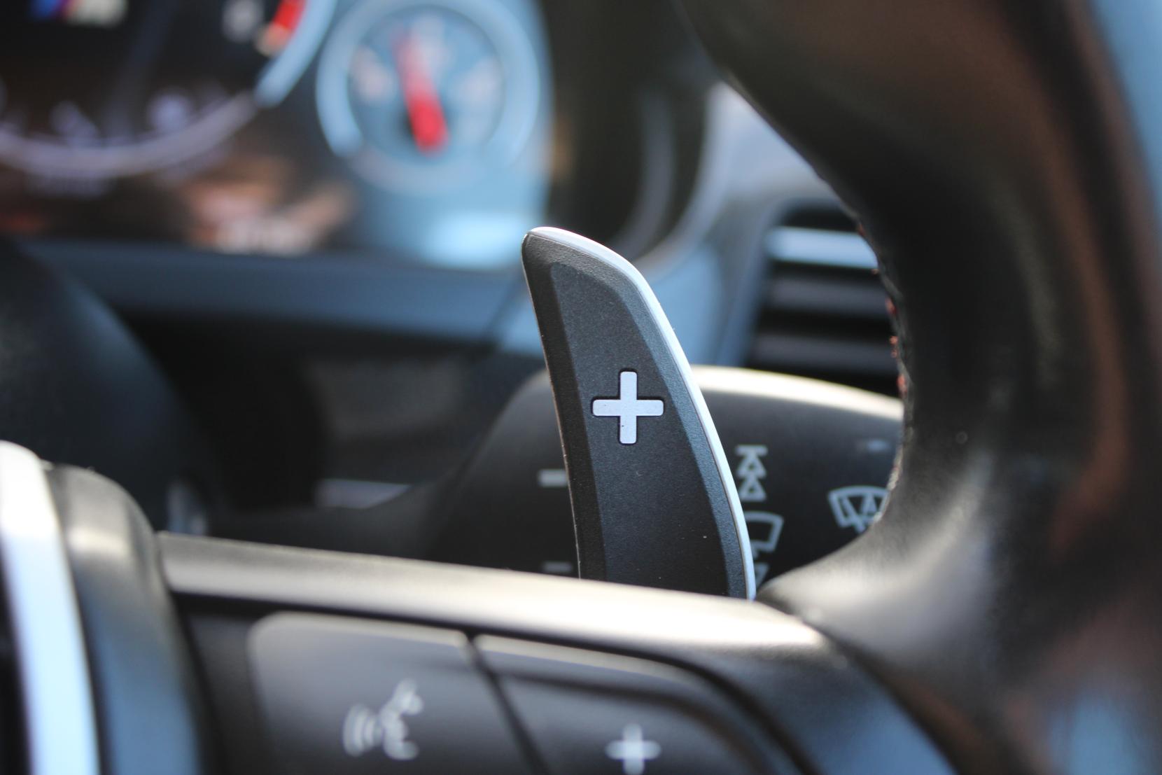 BMW M6 4.4 V8 Coupe 2dr Petrol DCT Euro 6 (s/s) (560 ps)