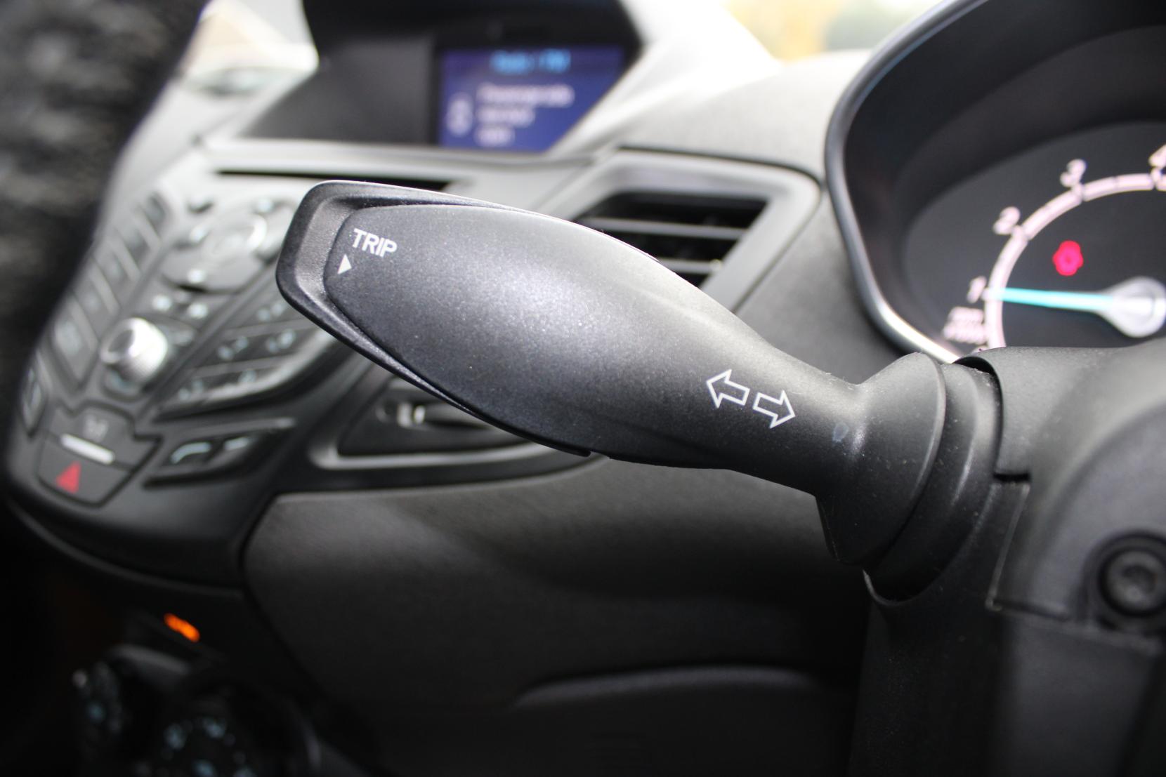 Ford Fiesta 1.0T EcoBoost ST-Line Hatchback 5dr Petrol Manual Euro 6 (s/s) (140 ps)