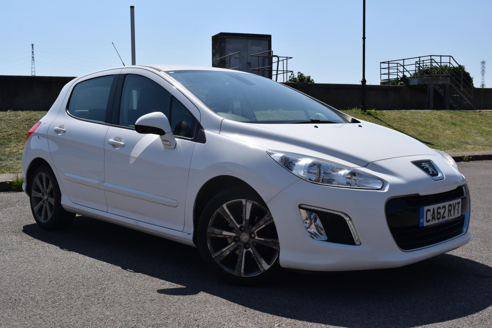 Peugeot 308 1.6 e-HDi Active Hatchback 5dr Diesel Manual Euro 5 (s/s) (112 ps)