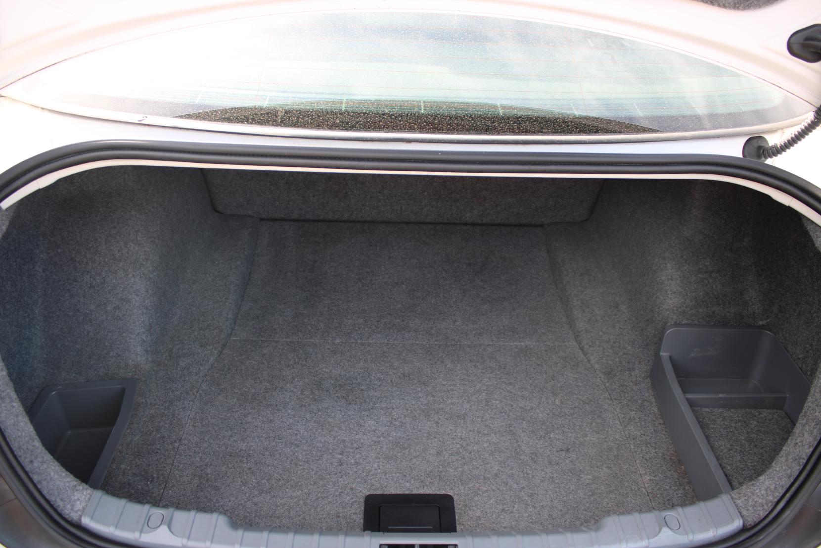 BMW 3 Series 2.0 318i SE Saloon 4dr Petrol Steptronic Euro 5 (143 ps)