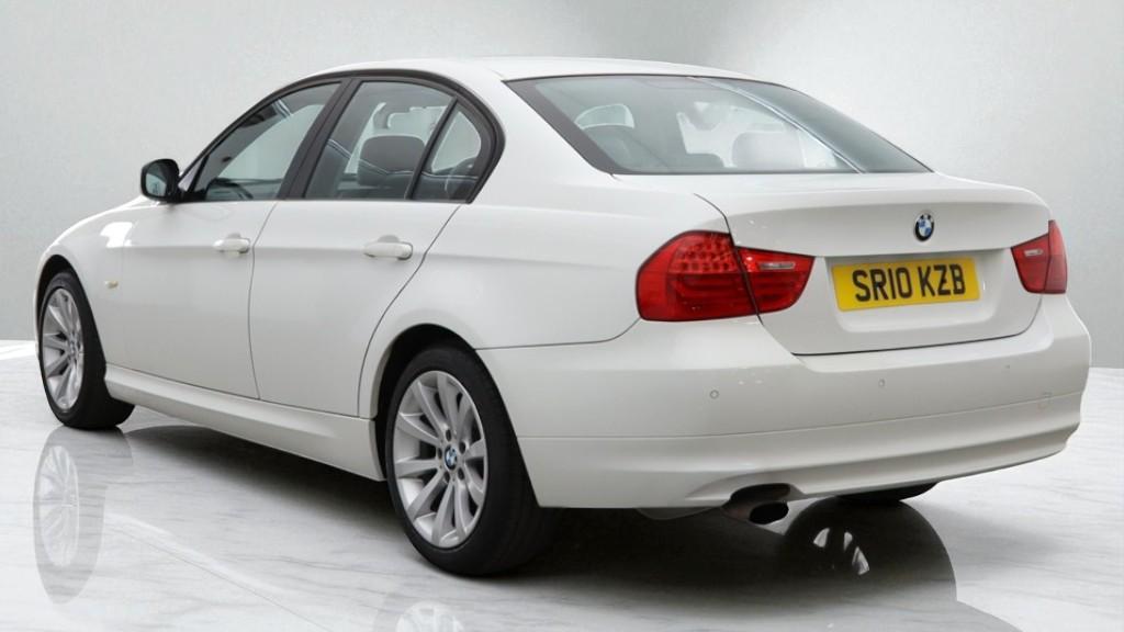 BMW 3 Series 2.0 318i SE Saloon 4dr Petrol Steptronic Euro 5 (143 ps)