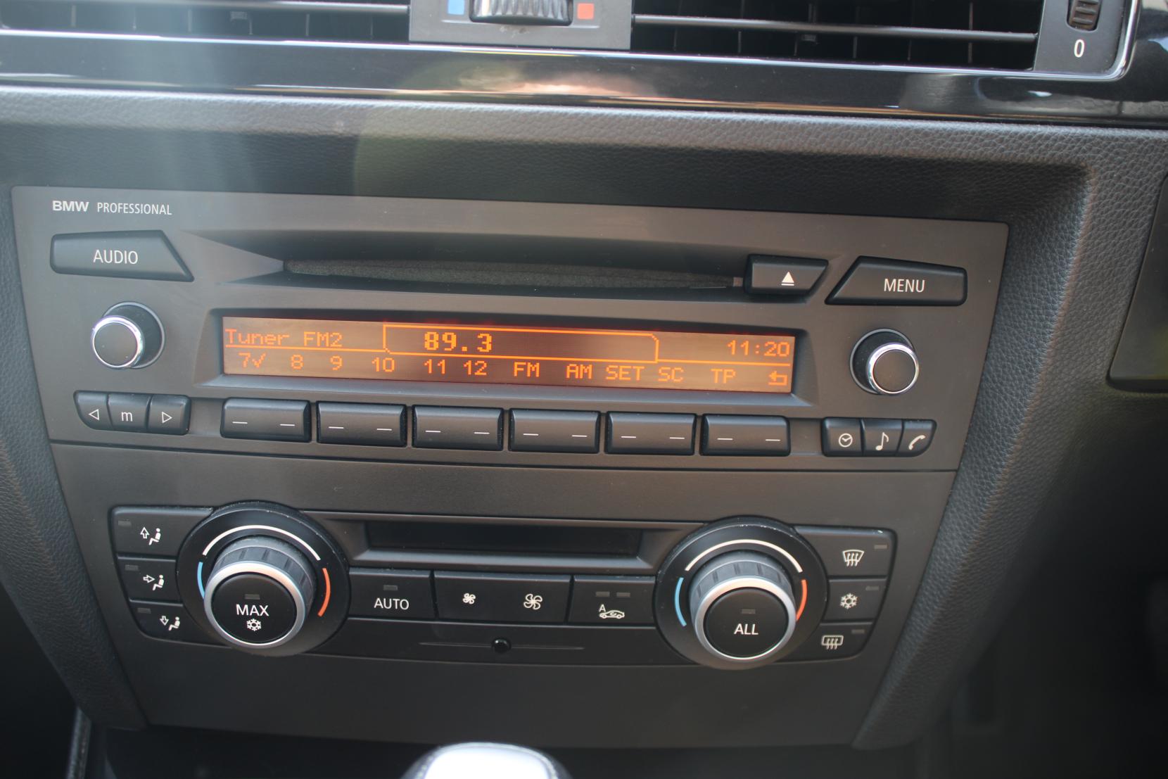 BMW 3 Series 2.0 318i SE Saloon 4dr Petrol Steptronic Euro 5 (143 ps)
