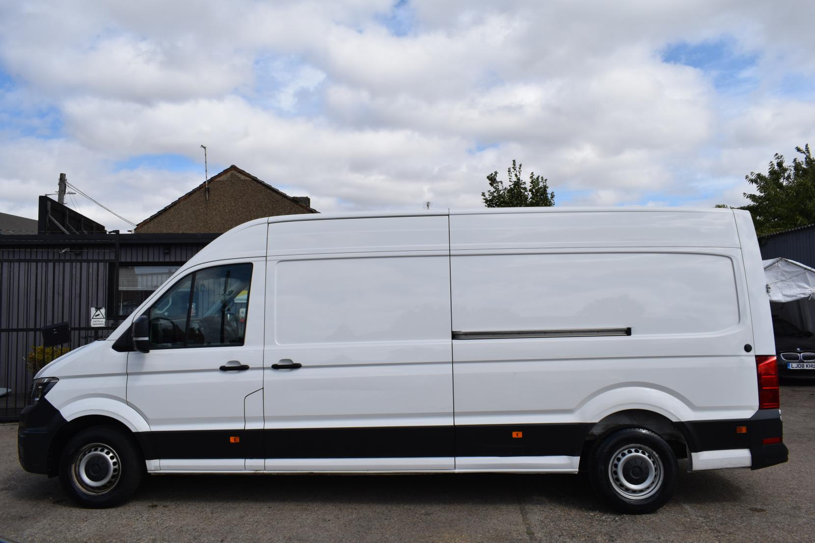 Volkswagen Crafter 2.0 TDI CR35 Trendline Panel Van 5dr Diesel Manual FWD LWB High Roof Euro 6 (s/s) (140 ps)