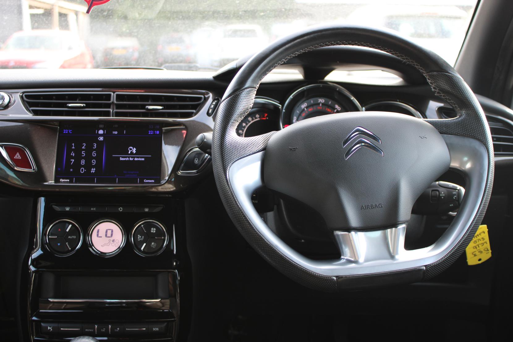 DS AUTOMOBILES DS 3 1.6 THP Prestige Hatchback 3dr Petrol Manual Euro 6 (s/s) (165 bhp)
