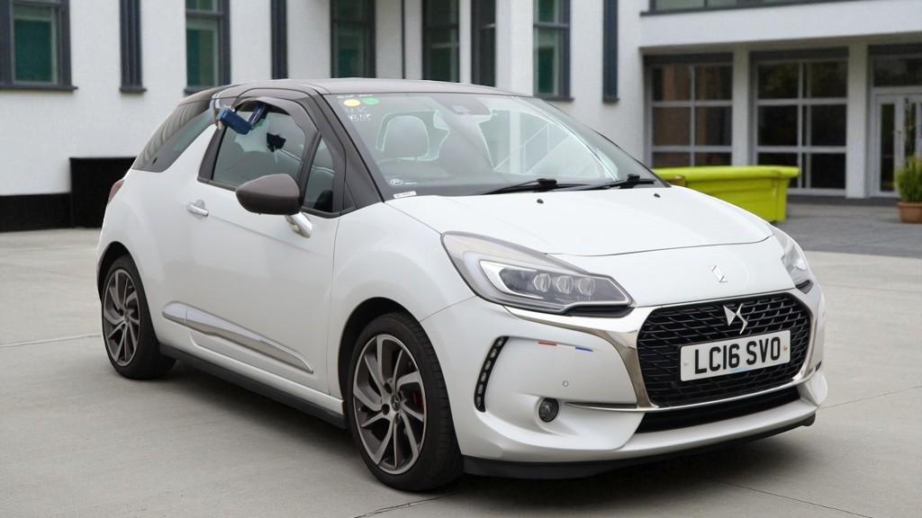 DS AUTOMOBILES DS 3 1.6 THP Prestige Hatchback 3dr Petrol Manual Euro 6 (s/s) (165 bhp)