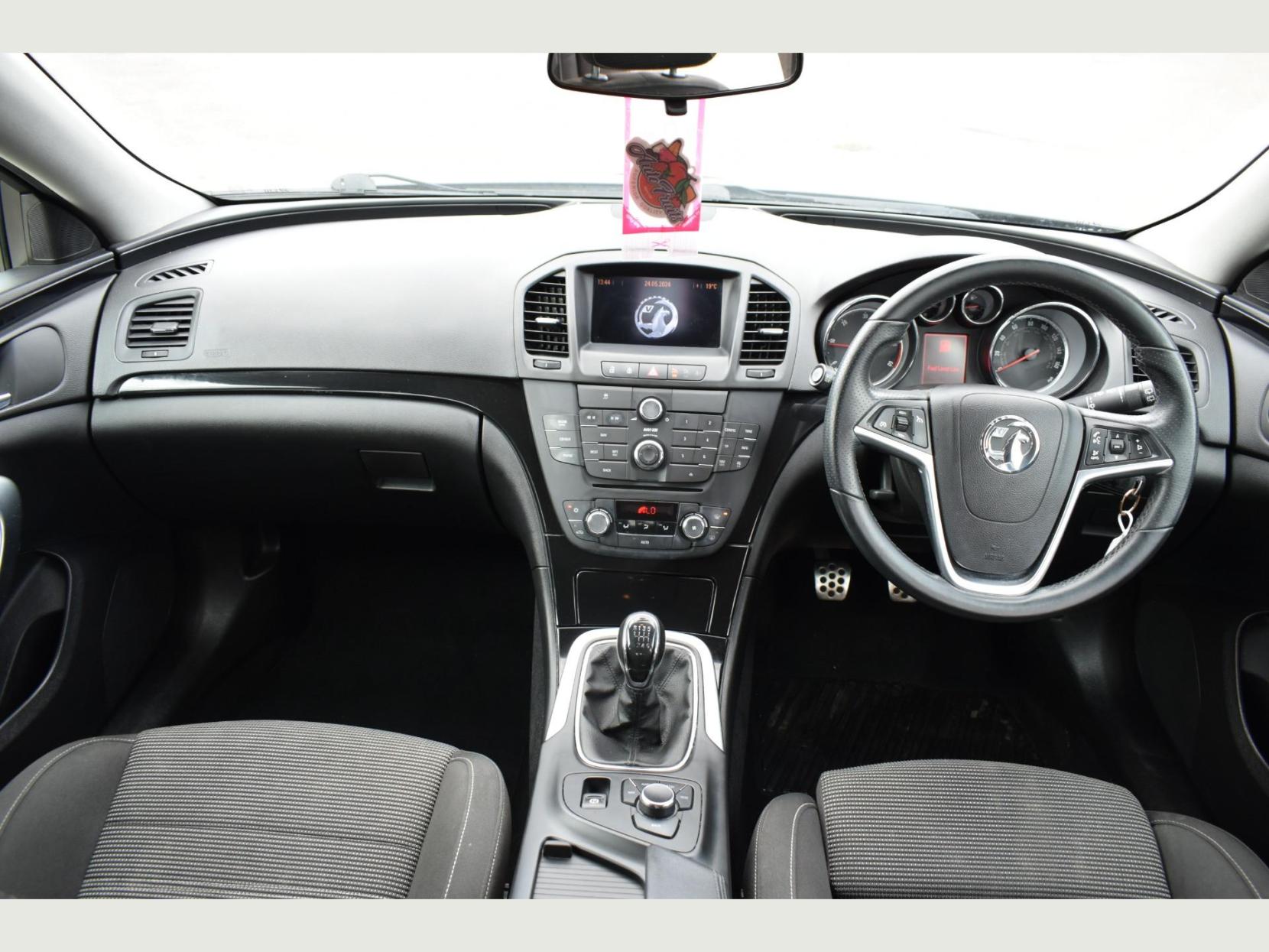 Vauxhall Insignia SRI NAV CDTI