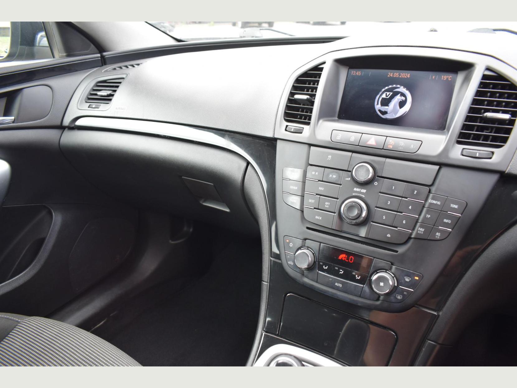 Vauxhall Insignia SRI NAV CDTI