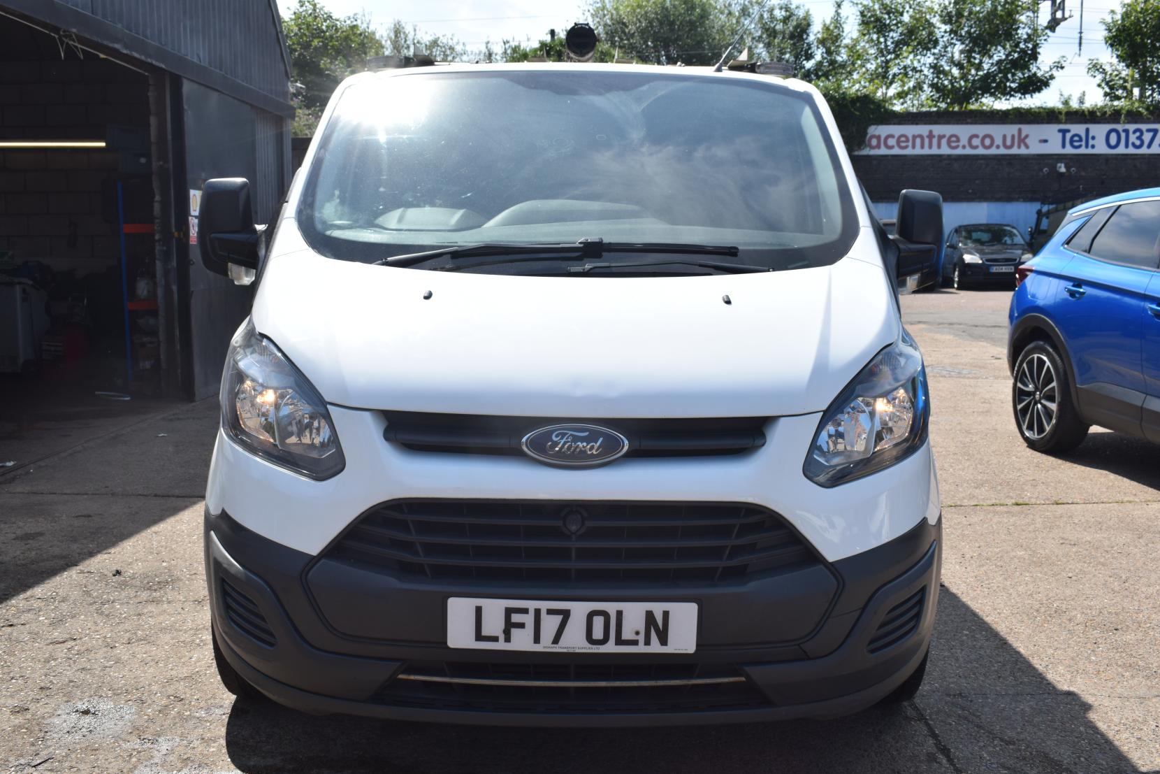 Ford Transit Custom 2.0 TDCi 310 Panel Van 5dr Diesel Manual L1 H1 (163 g/km, 104 bhp)