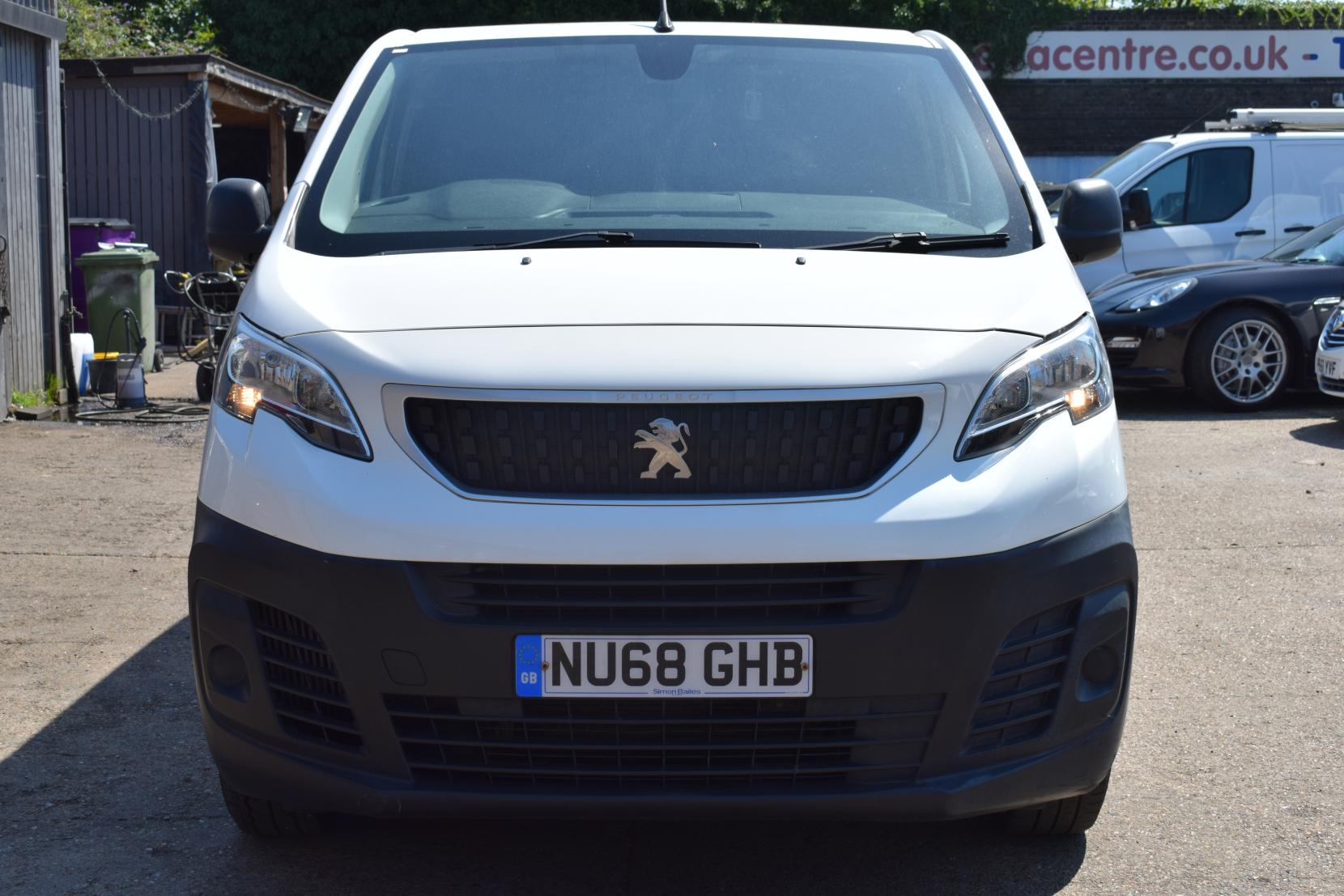 Peugeot Expert 1.6 BlueHDi 1000 Professional Standard Panel Van 6dr Diesel Manual MWB Euro 6 (95 ps)