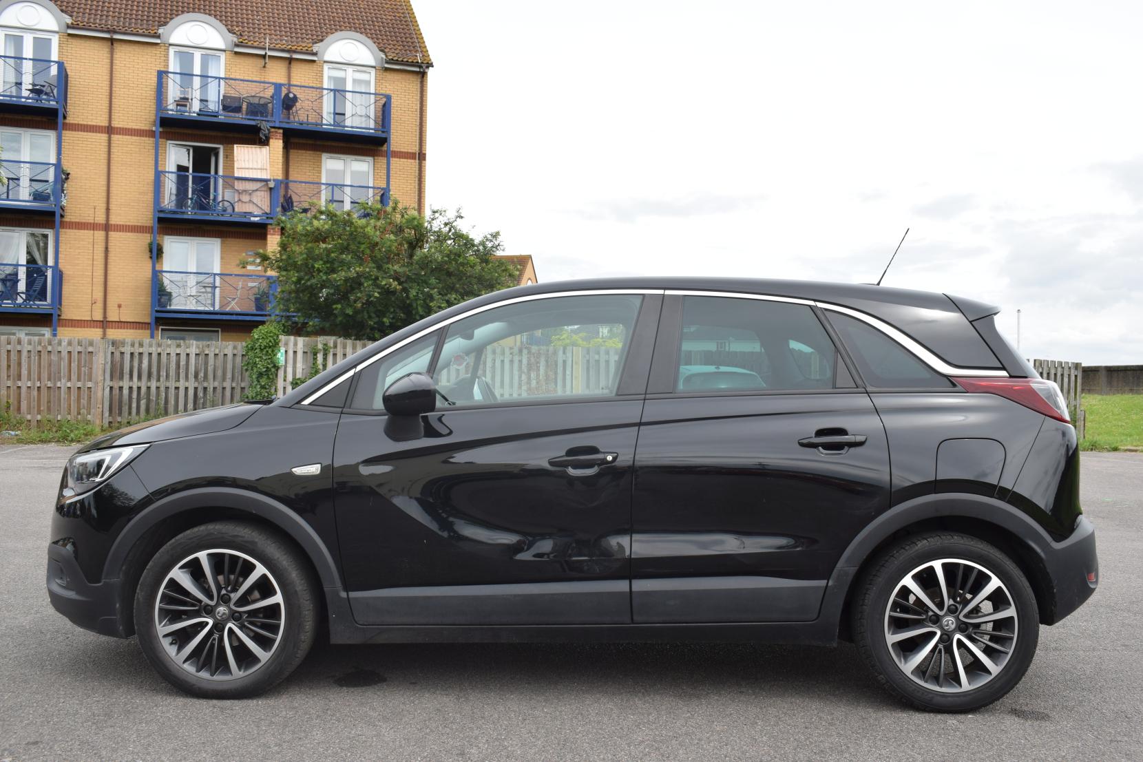 Vauxhall Crossland X ELITE NAV