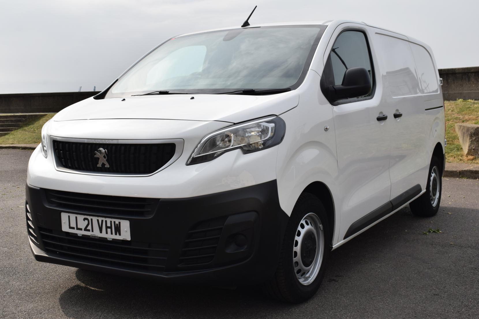 Peugeot Expert 2.0 BlueHDi 1400 Professional Standard Panel Van 6dr Diesel Manual MWB Euro 6 (s/s) (120 ps)