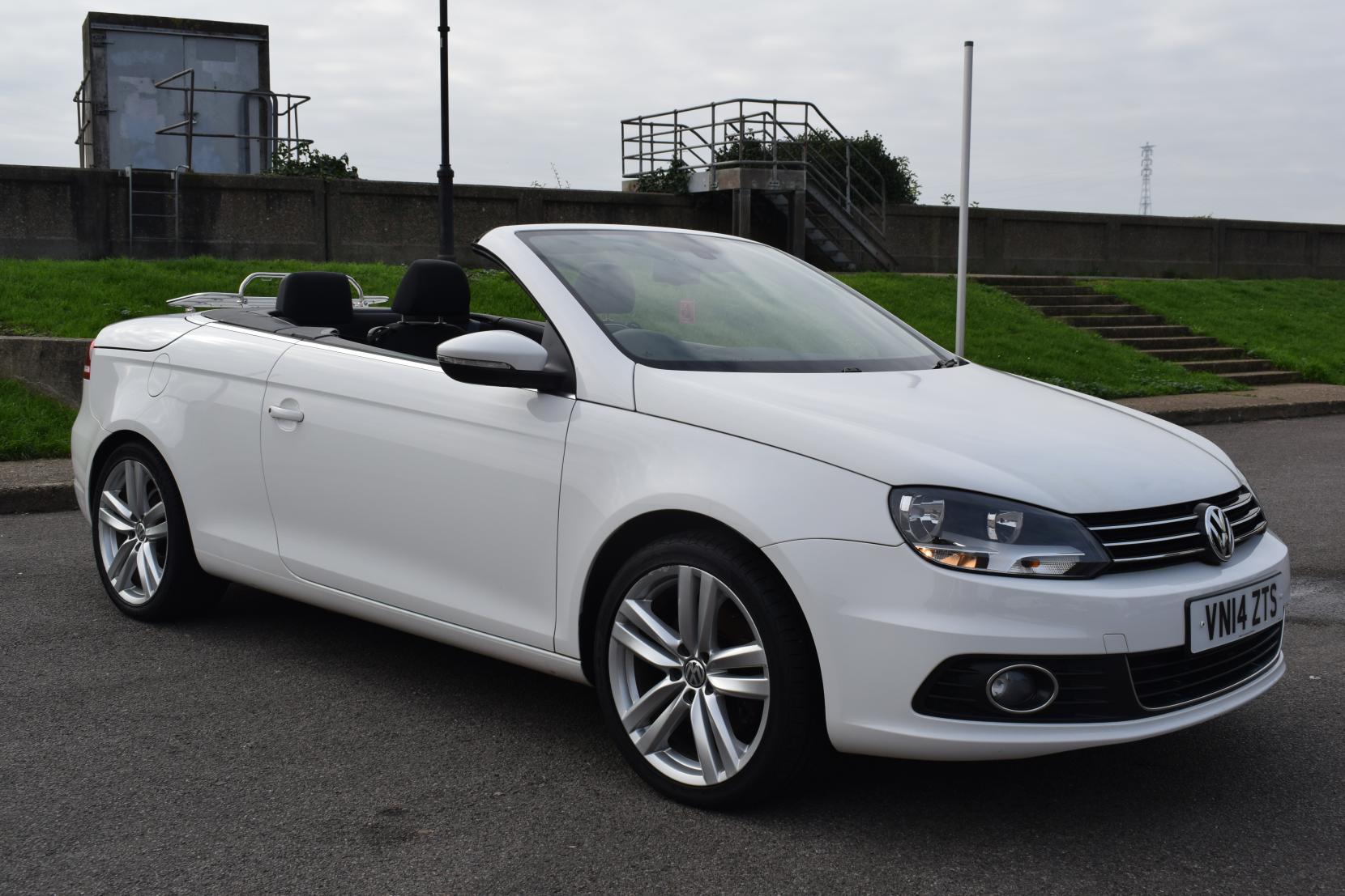 Volkswagen Eos 2.0 TDI BlueMotion Tech Sport Cabriolet 2dr Diesel Manual Euro 5 (s/s) (140 ps)