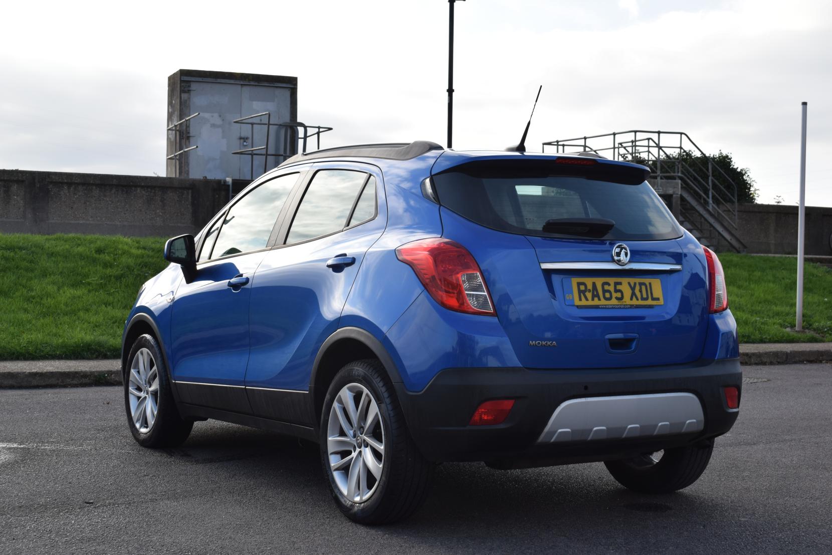 Vauxhall Mokka 1.6i Exclusiv SUV 5dr Petrol Manual 2WD Euro 6 (s/s) (115 ps)