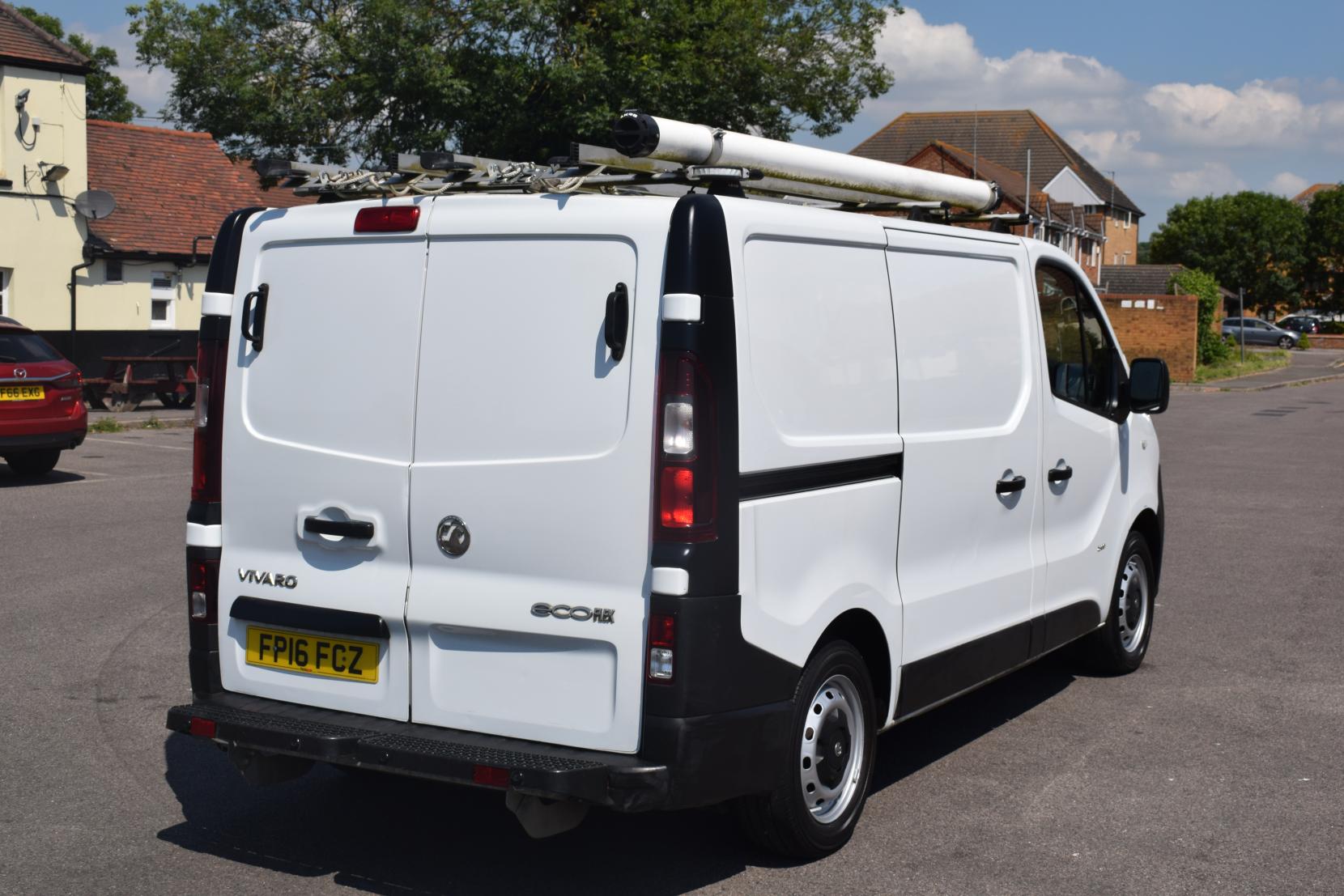 Vauxhall Vivaro 1.6 CDTi 2900 ecoFLEX Temperature Controlled 5dr Diesel Manual L1 H1 (s/s) (160 g/km, 89 bhp)