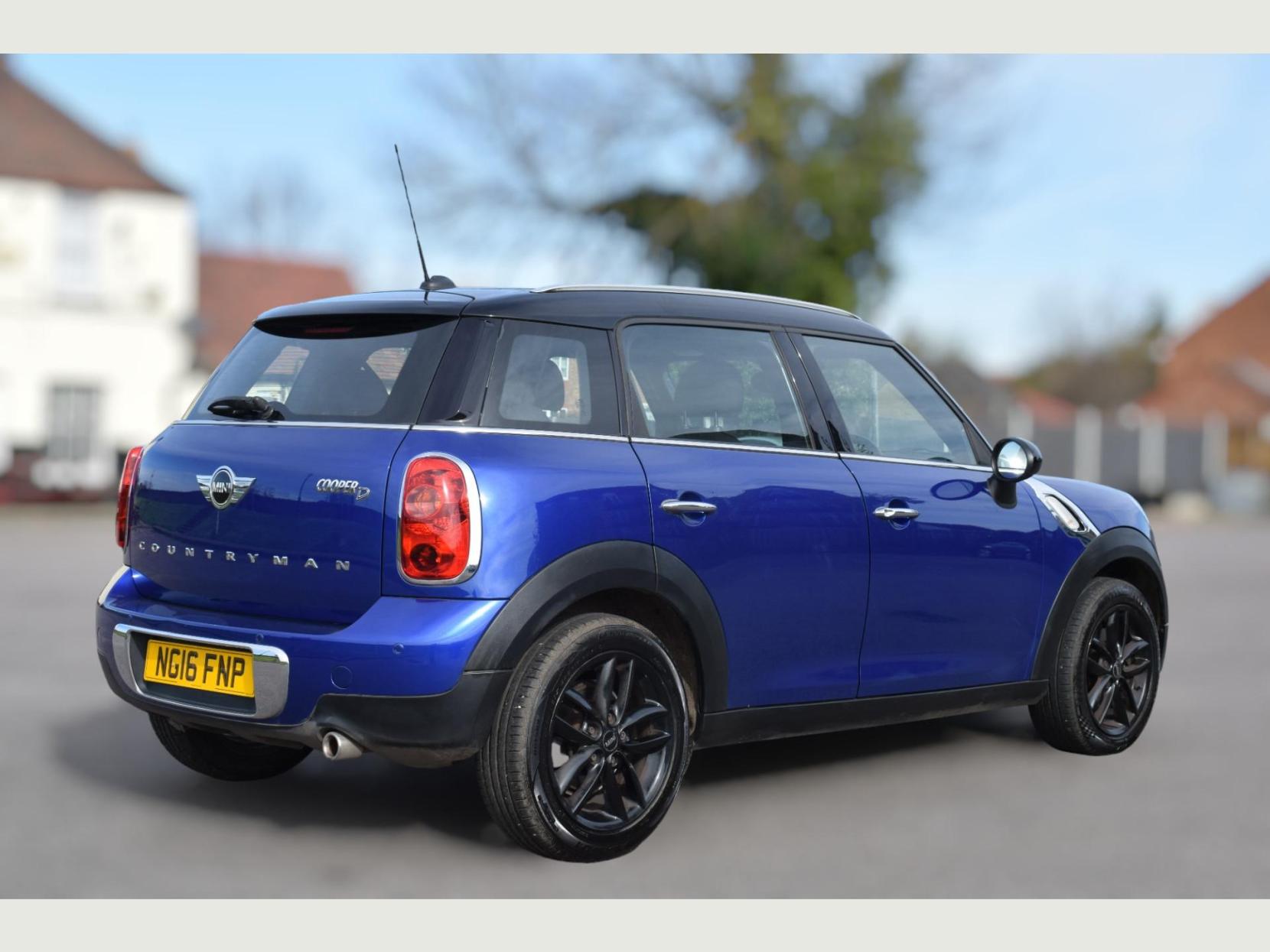 MINI Countryman COOPER D BUSINESS