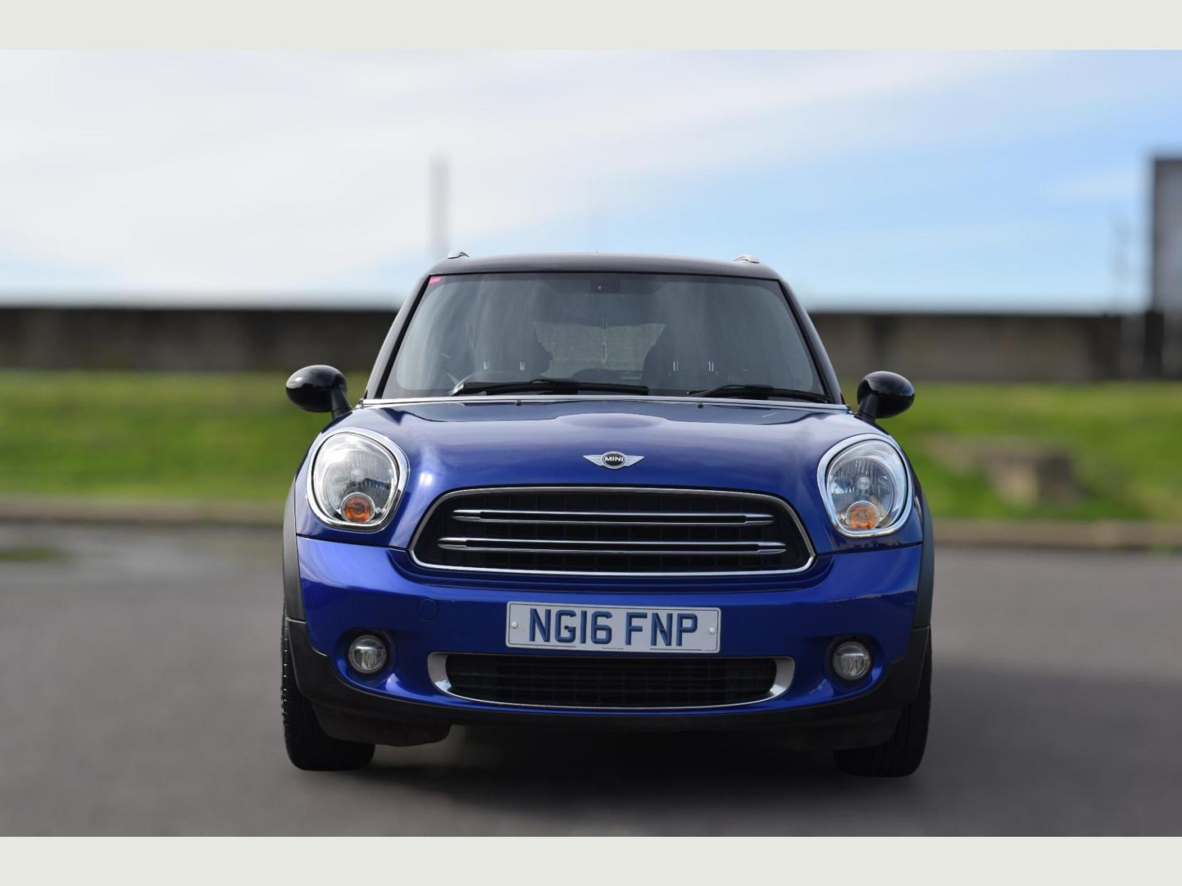 MINI Countryman COOPER D BUSINESS