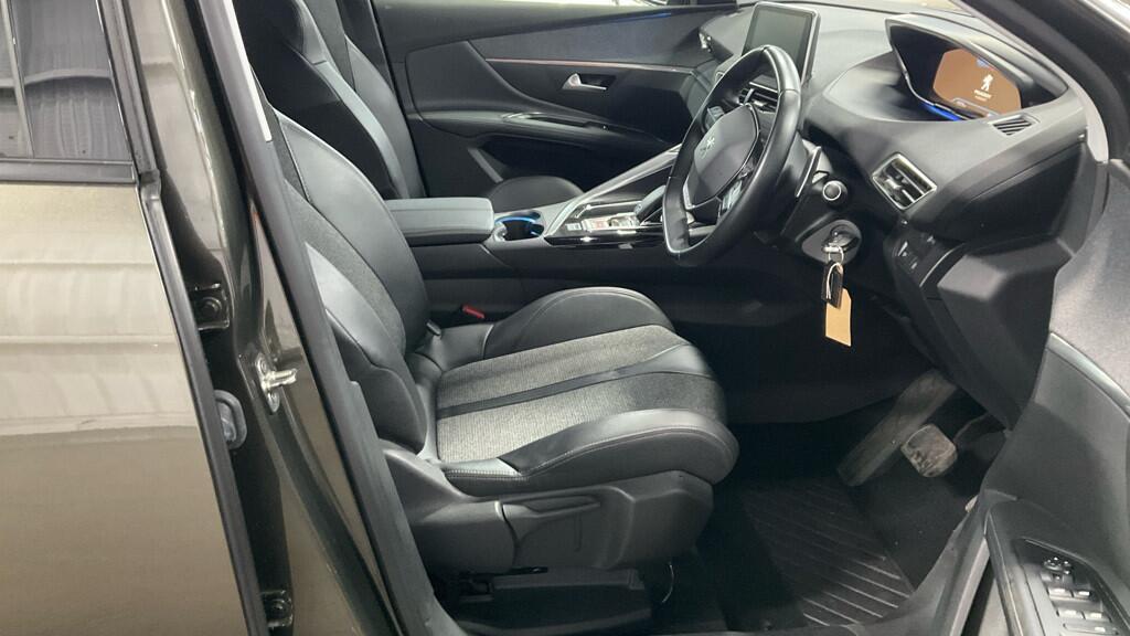 Peugeot 5008 1.2 PureTech Allure