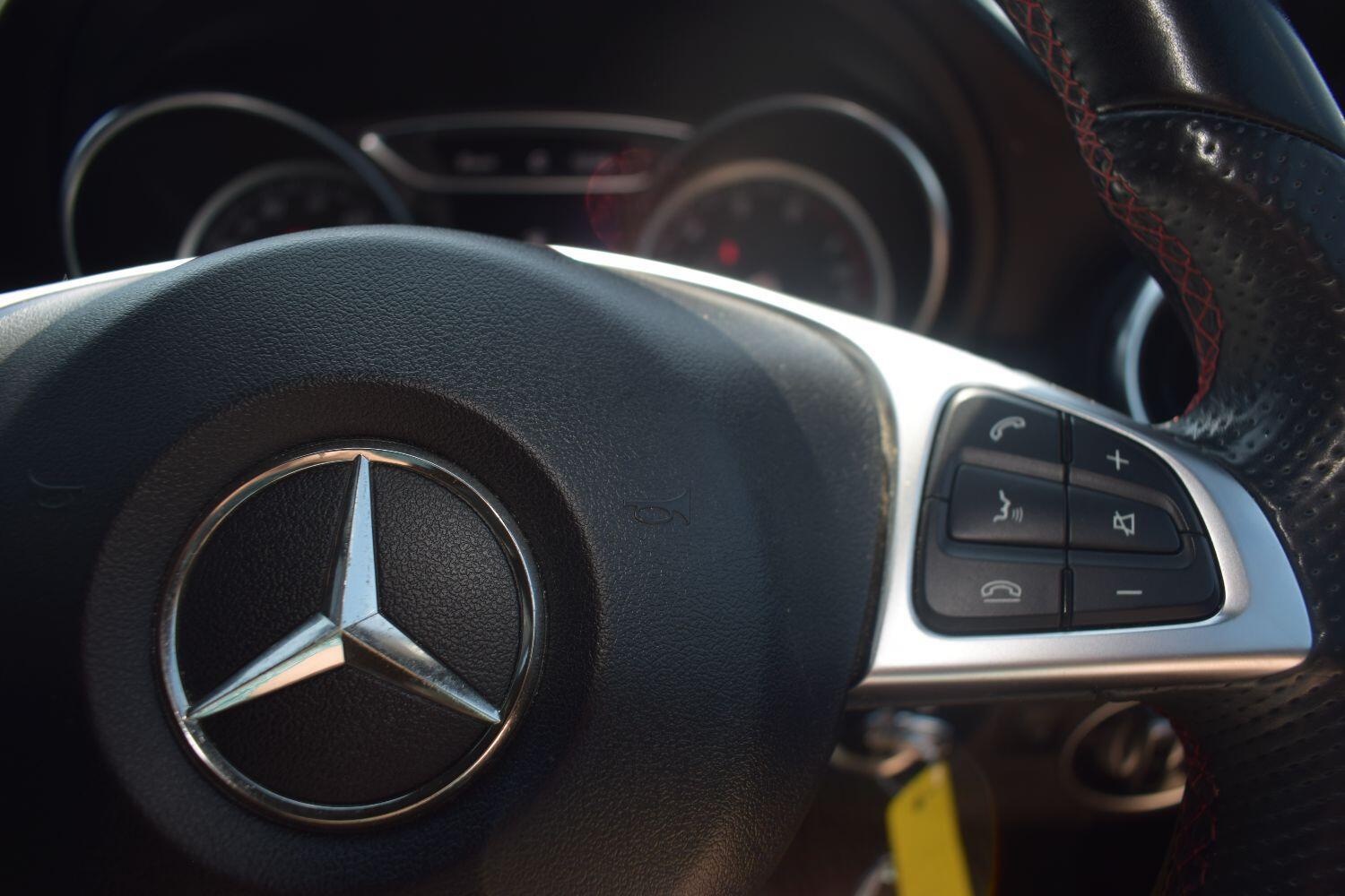 Mercedes-Benz A Class 1.6 A180 AMG Line