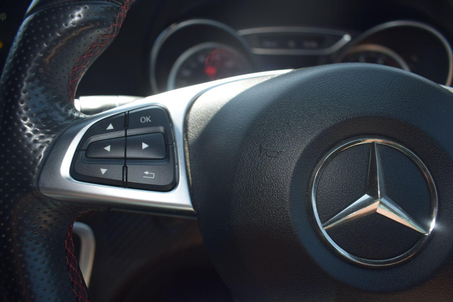 Mercedes-Benz A Class 1.6 A180 AMG Line