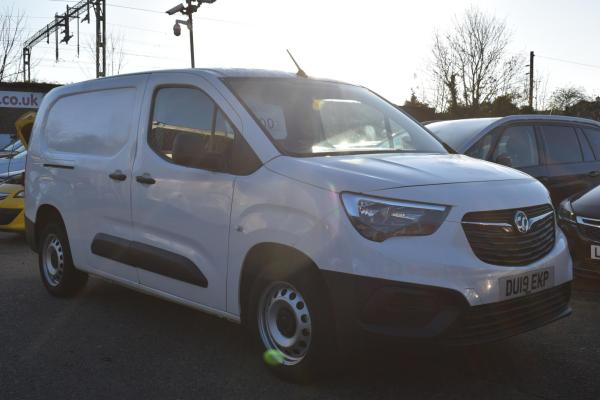 Vauxhall Combo 1.6 Turbo D 2300 Edition Panel Van 4dr Diesel Manual L2 H1 Euro 6 (s/s) (100 ps)