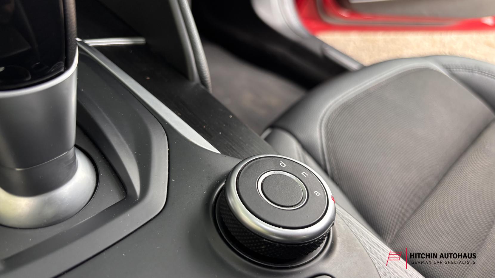 Alfa Romeo Giulia 2.0T Super Saloon 4dr Petrol Auto Euro 6 (s/s) (200 ps)