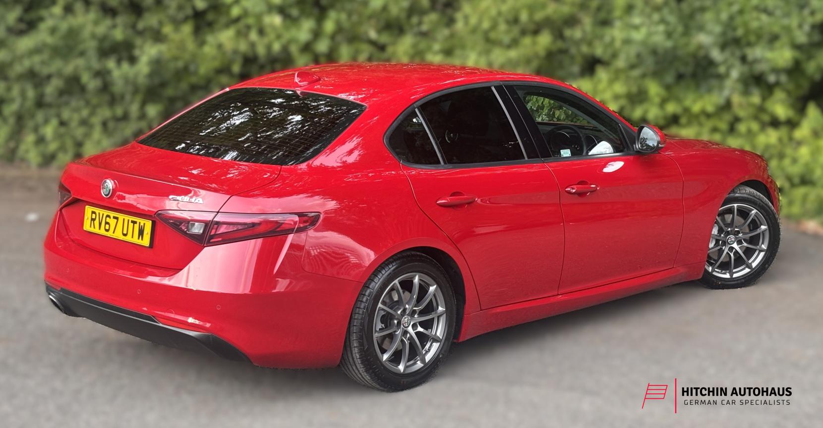 Alfa Romeo Giulia 2.0T Super Saloon 4dr Petrol Auto Euro 6 (s/s) (200 ps)