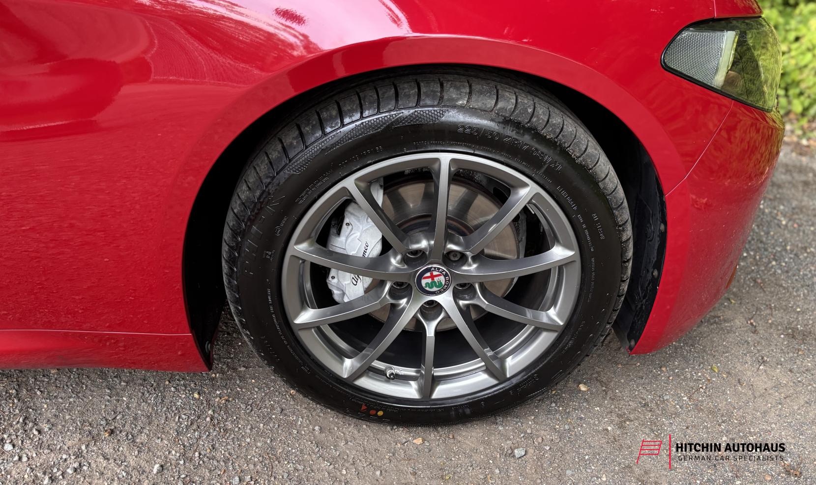 Alfa Romeo Giulia 2.0T Super Saloon 4dr Petrol Auto Euro 6 (s/s) (200 ps)