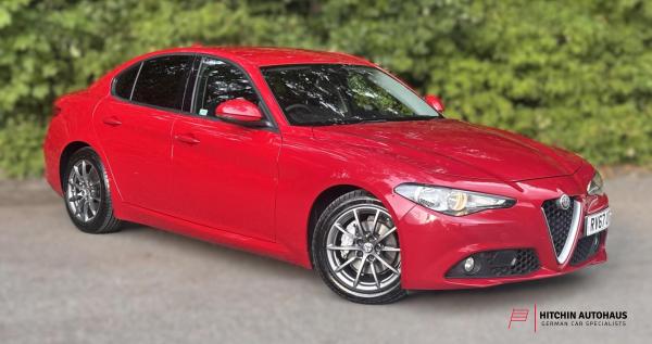 Alfa Romeo Giulia 2.0T Super Saloon 4dr Petrol Auto Euro 6 (s/s) (200 ps)