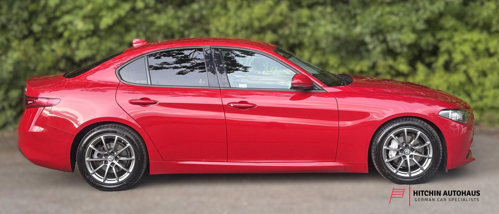 Alfa Romeo Giulia 2.0T Super Saloon 4dr Petrol Auto Euro 6 (s/s) (200 ps)