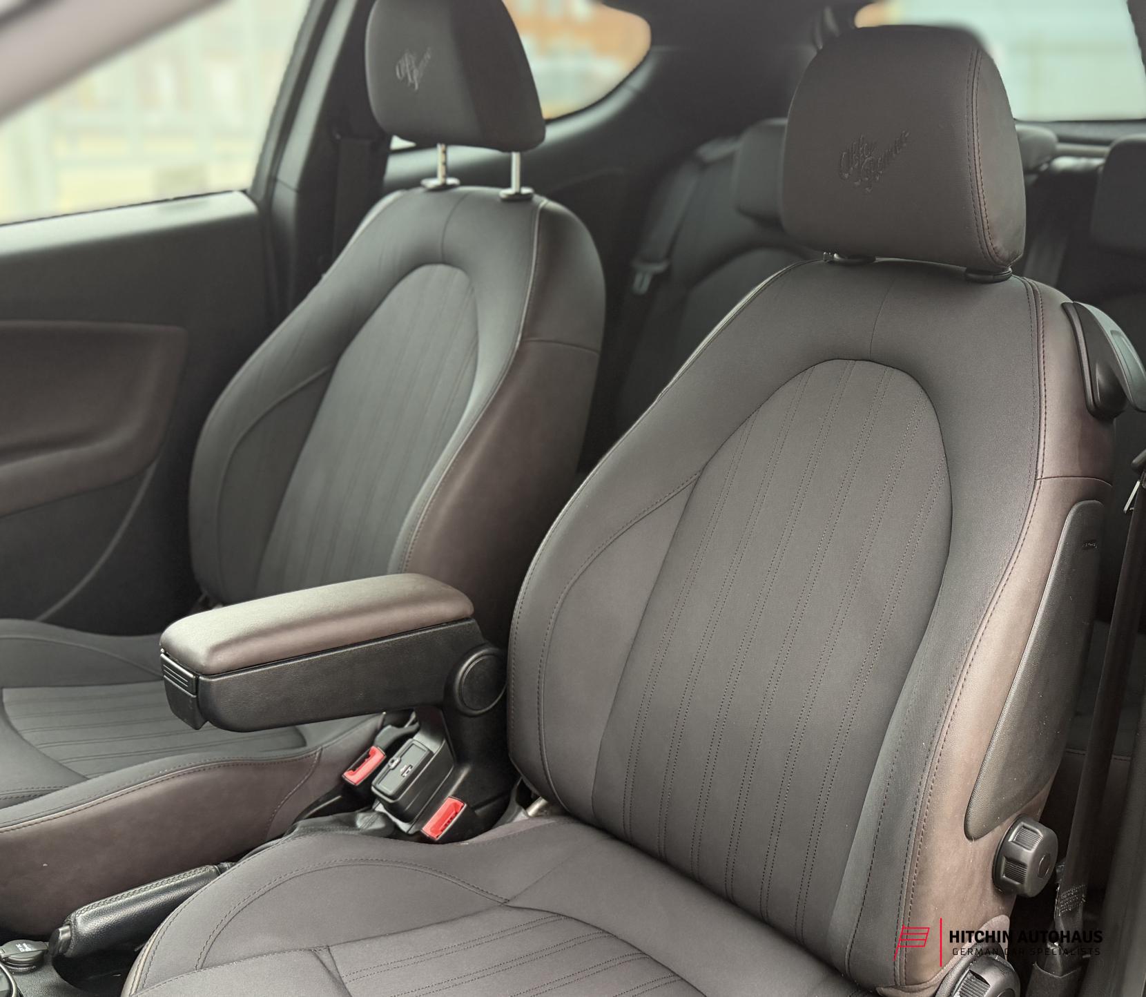 Alfa Romeo MiTo 1.4 TB MultiAir Collezione Hatchback 3dr Petrol TCT Euro 6 (s/s) (140 ps)