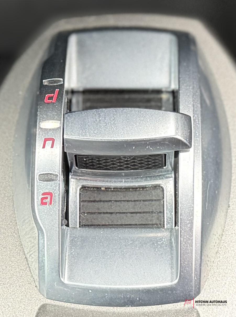 Alfa Romeo MiTo 1.4 TB MultiAir Collezione Hatchback 3dr Petrol TCT Euro 6 (s/s) (140 ps)