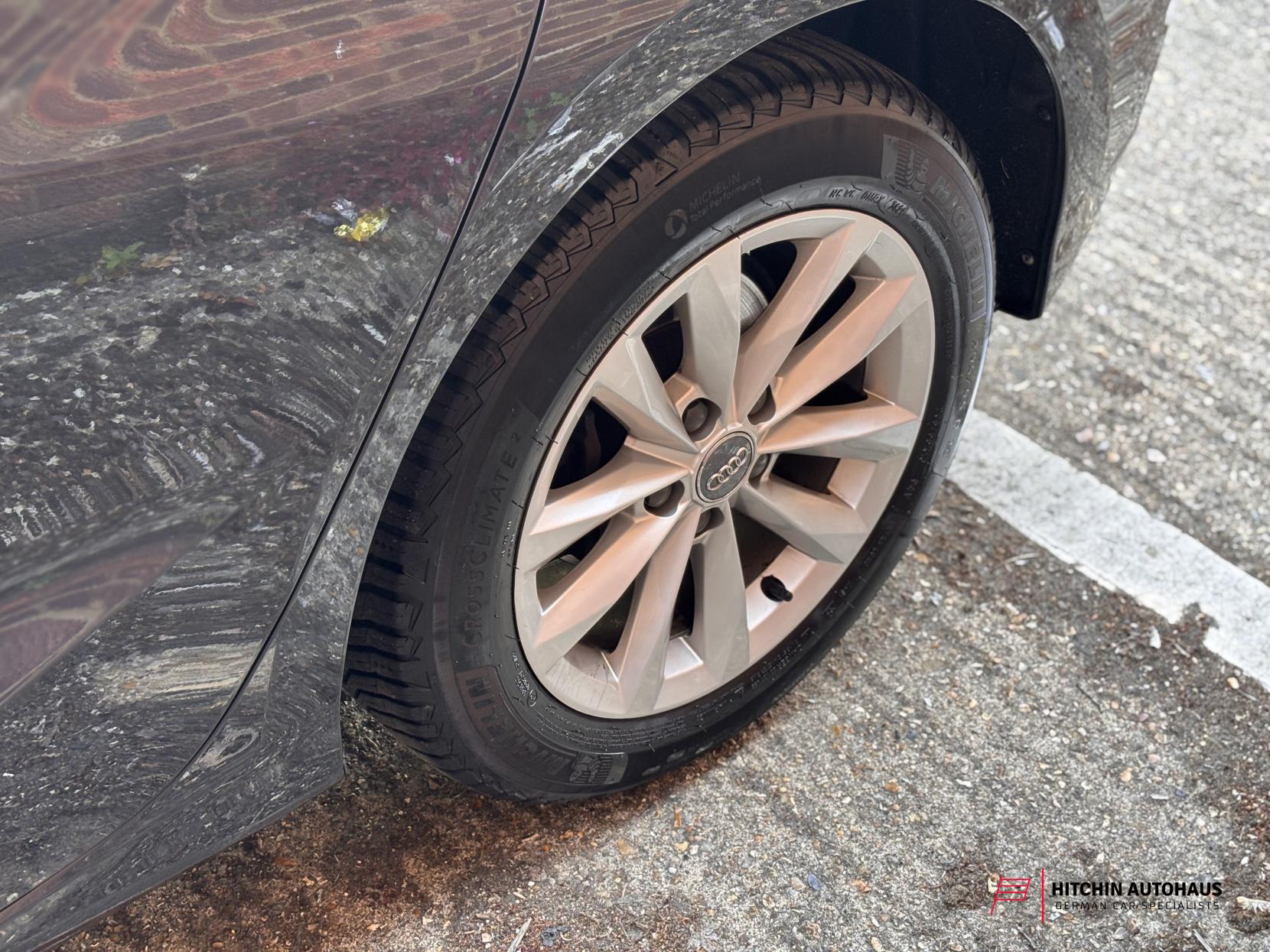 Audi A3 1.5 TFSI 35 Technik Sportback 5dr Petrol Manual Euro 6 (s/s) (150 ps)