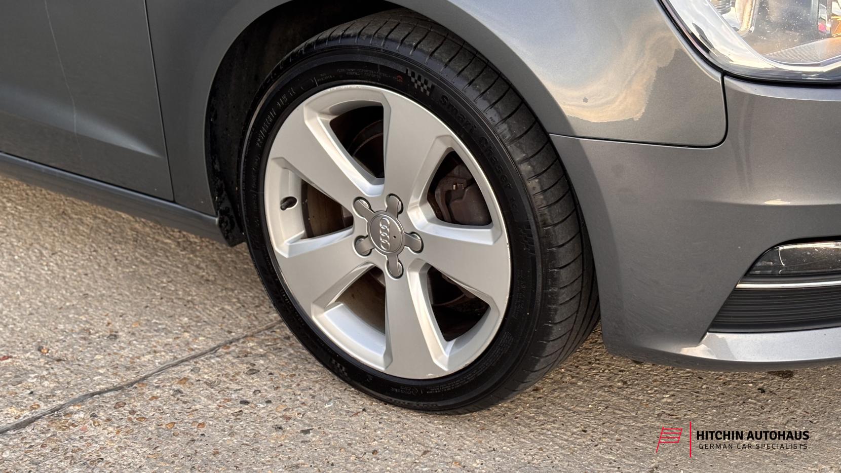 Audi A3 1.6 TDI Sport Hatchback 3dr Diesel S Tronic Euro 5 (s/s) (105 ps)