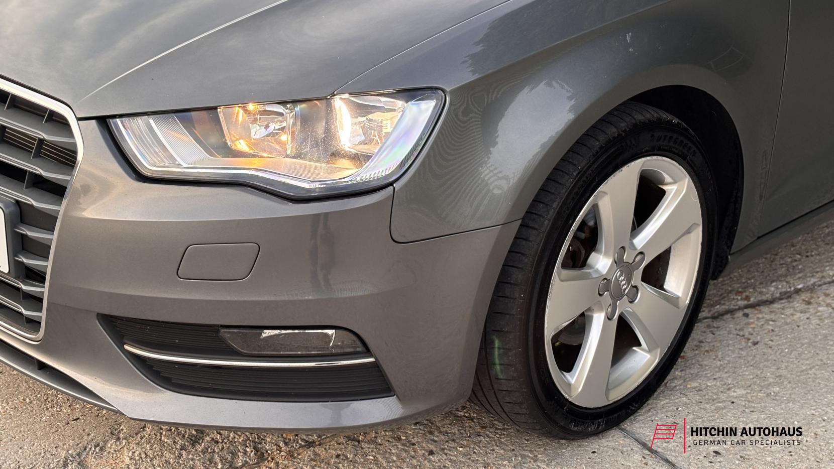 Audi A3 1.6 TDI Sport Hatchback 3dr Diesel S Tronic Euro 5 (s/s) (105 ps)