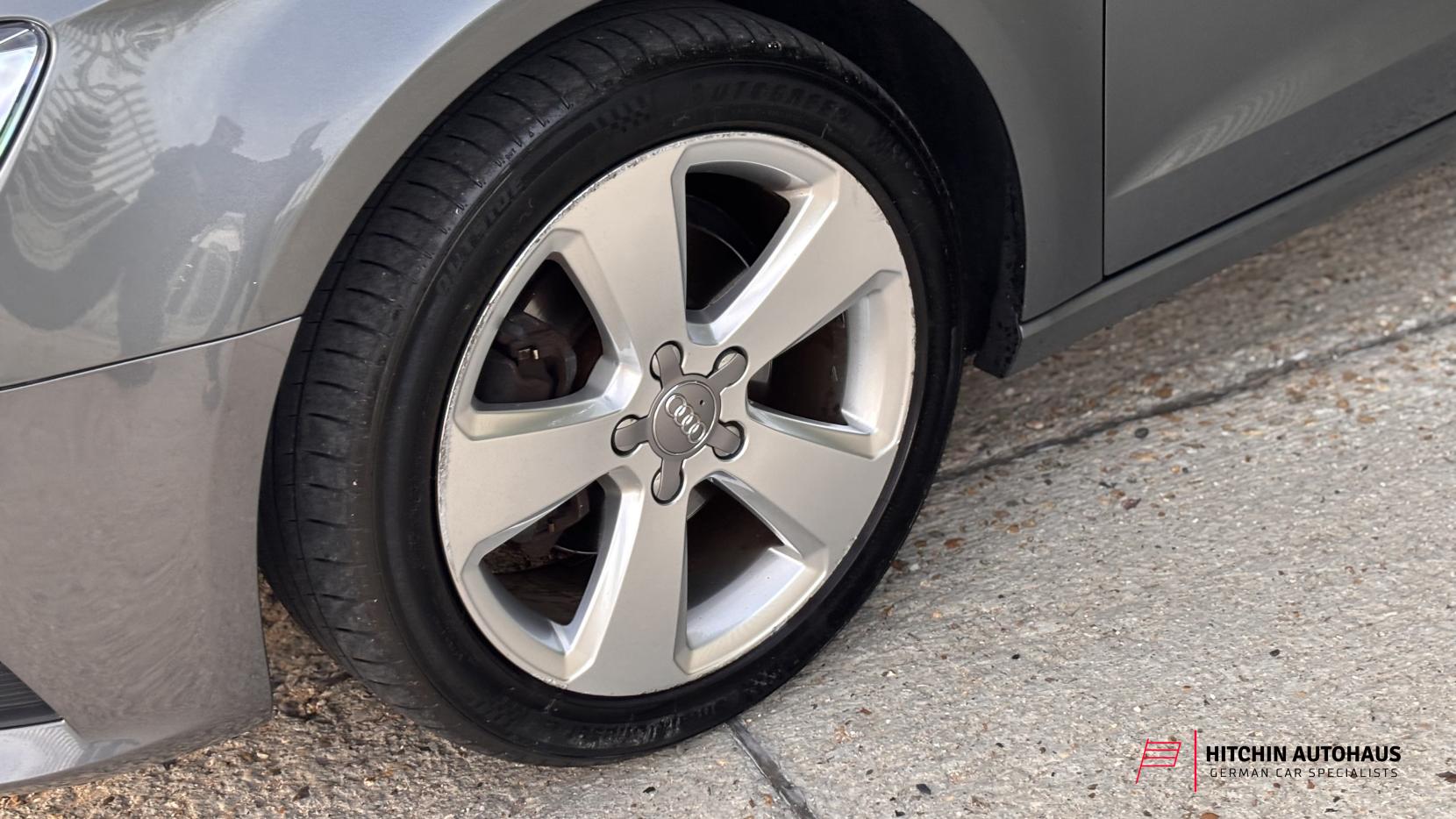 Audi A3 1.6 TDI Sport Hatchback 3dr Diesel S Tronic Euro 5 (s/s) (105 ps)