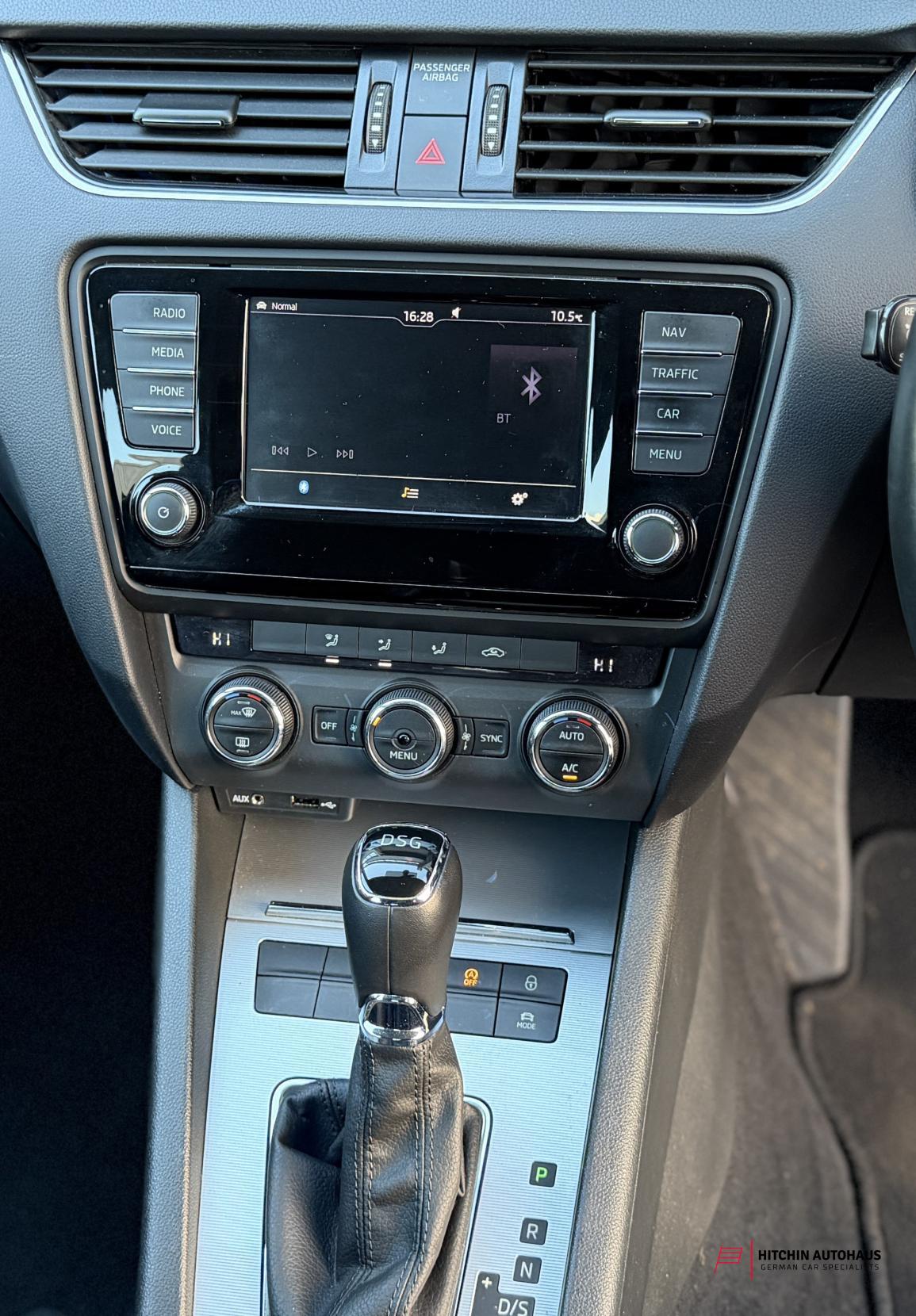 Skoda Octavia 1.4 TSI SE L Hatchback 5dr Petrol DSG Euro 6 (s/s) (150 ps)