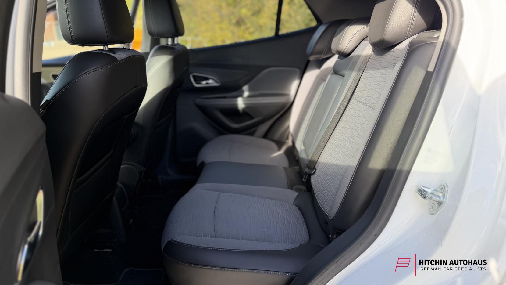 Vauxhall Mokka 1.6 CDTi Limited Edition SUV 5dr Diesel Manual 2WD Euro 6 (s/s) (136 ps)