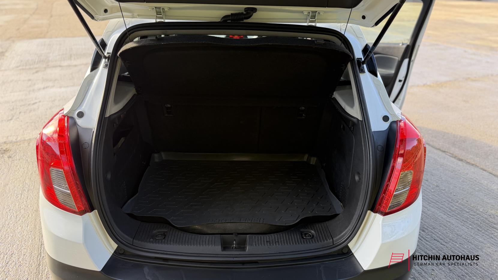 Vauxhall Mokka 1.6 CDTi Limited Edition SUV 5dr Diesel Manual 2WD Euro 6 (s/s) (136 ps)