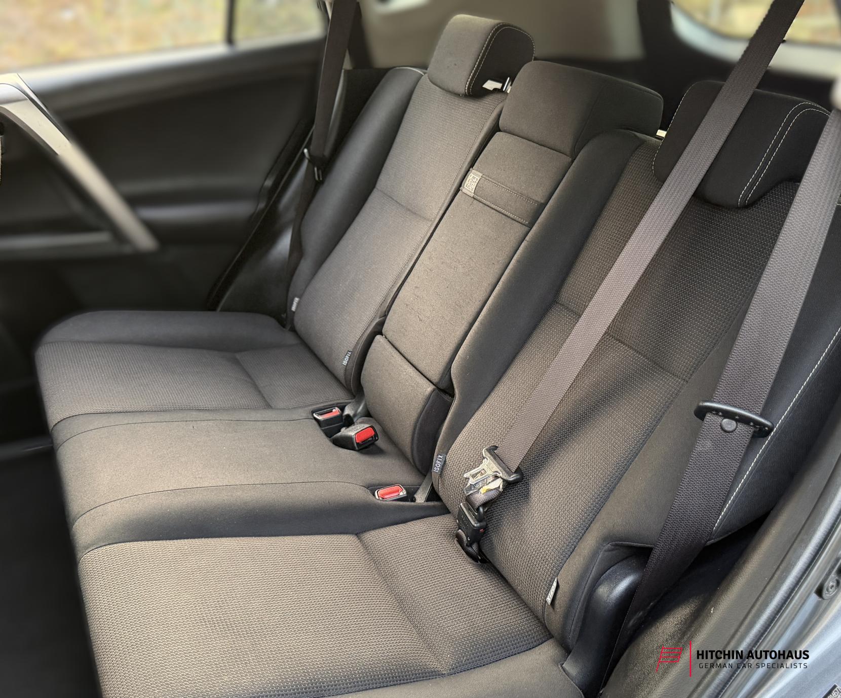 Toyota RAV4 2.5 VVT-h Business Edition Plus SUV 5dr Petrol Hybrid CVT Euro 6 (s/s) (197 ps)