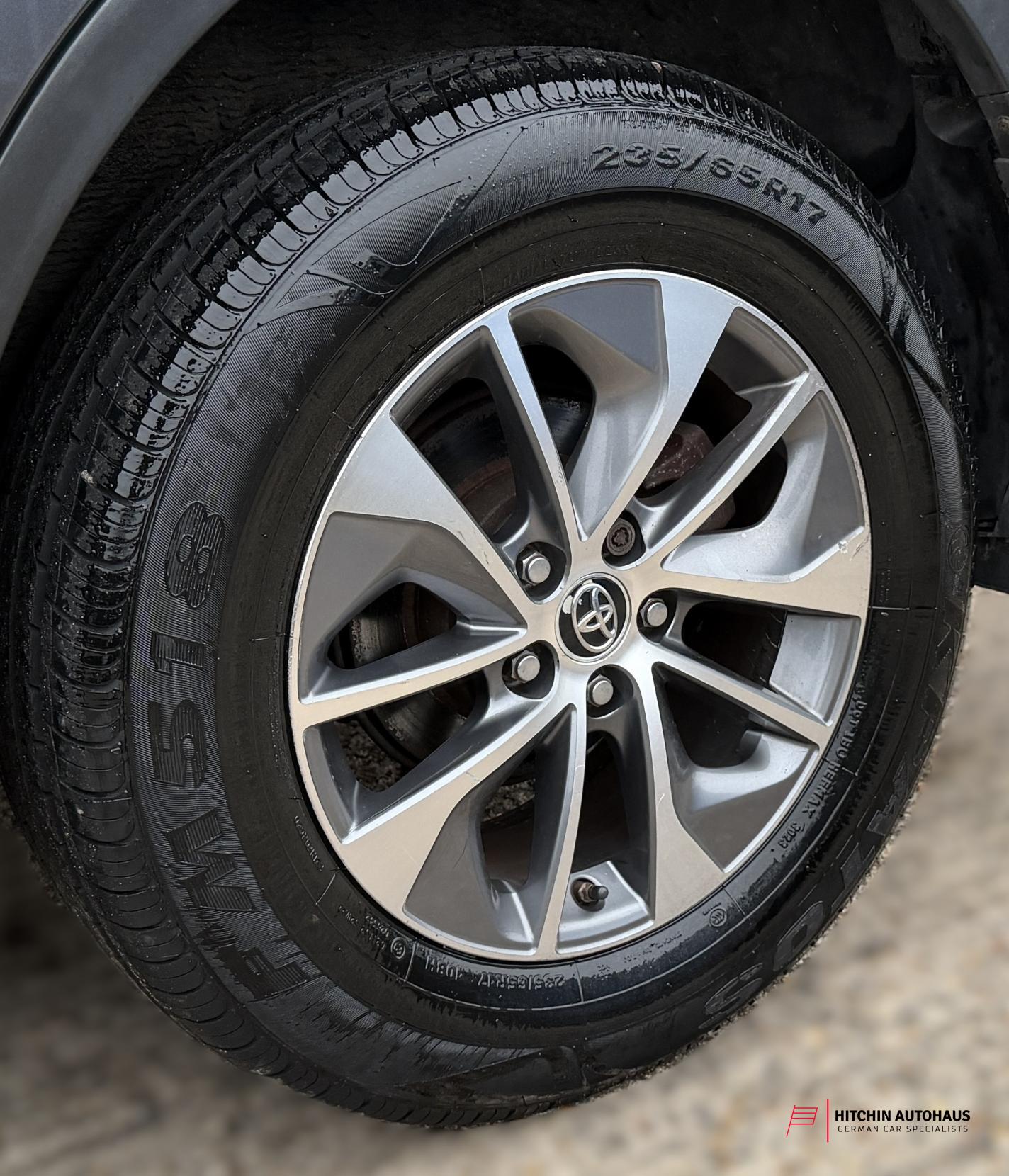 Toyota RAV4 2.5 VVT-h Business Edition Plus SUV 5dr Petrol Hybrid CVT Euro 6 (s/s) (197 ps)