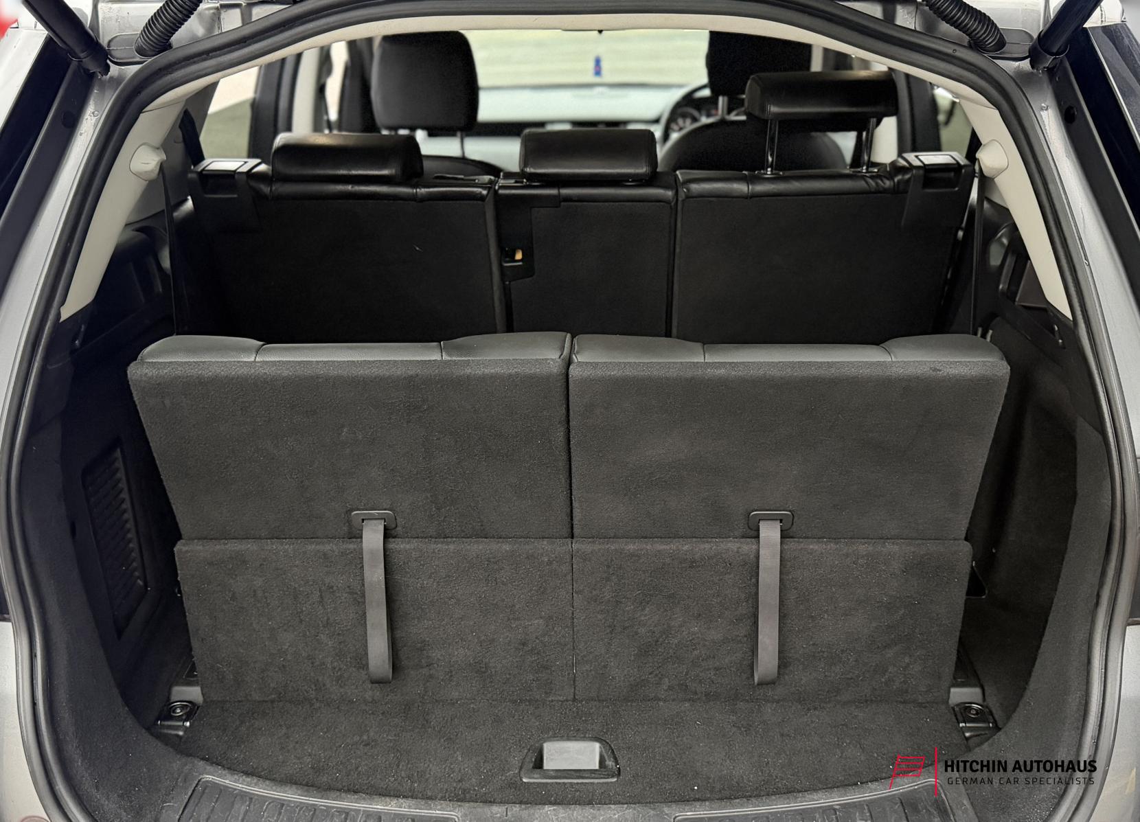 Land Rover Discovery Sport 2.0 TD4 SE Tech SUV 5dr Diesel Auto 4WD Euro 6 (s/s) (180 ps)