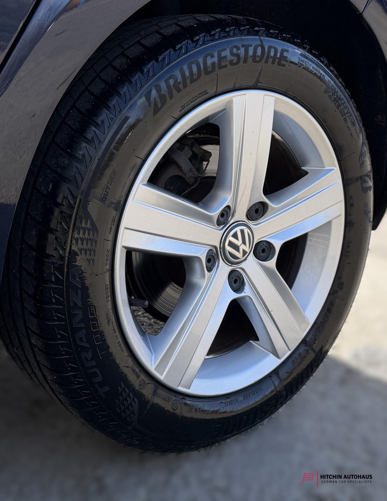 Volkswagen Golf 1.6 TDI BlueMotion Tech Match Hatchback 5dr Diesel DSG Euro 5 (s/s) (105 ps)