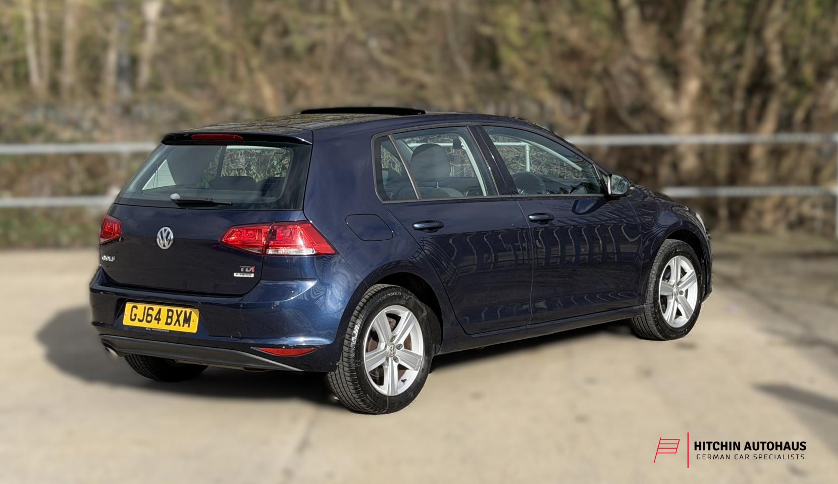 Volkswagen Golf 1.6 TDI BlueMotion Tech Match Hatchback 5dr Diesel DSG Euro 5 (s/s) (105 ps)