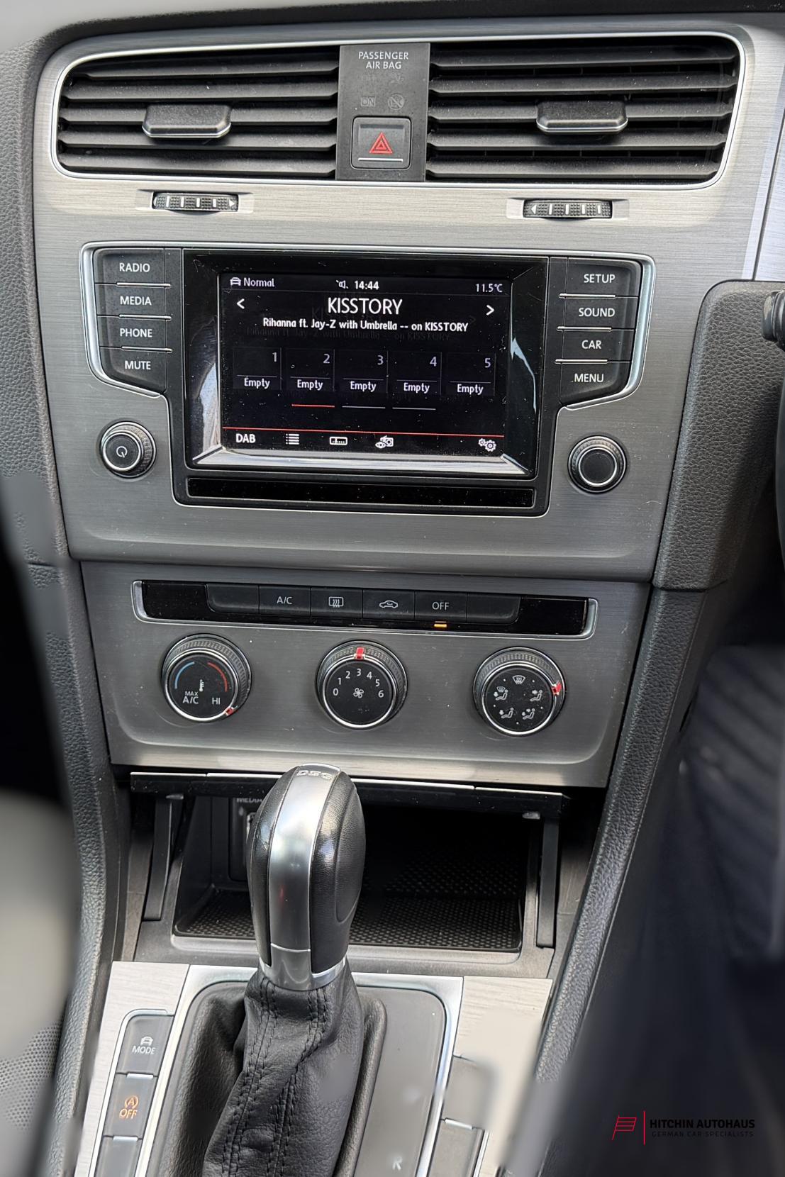 Volkswagen Golf 1.6 TDI BlueMotion Tech Match Hatchback 5dr Diesel DSG Euro 5 (s/s) (105 ps)