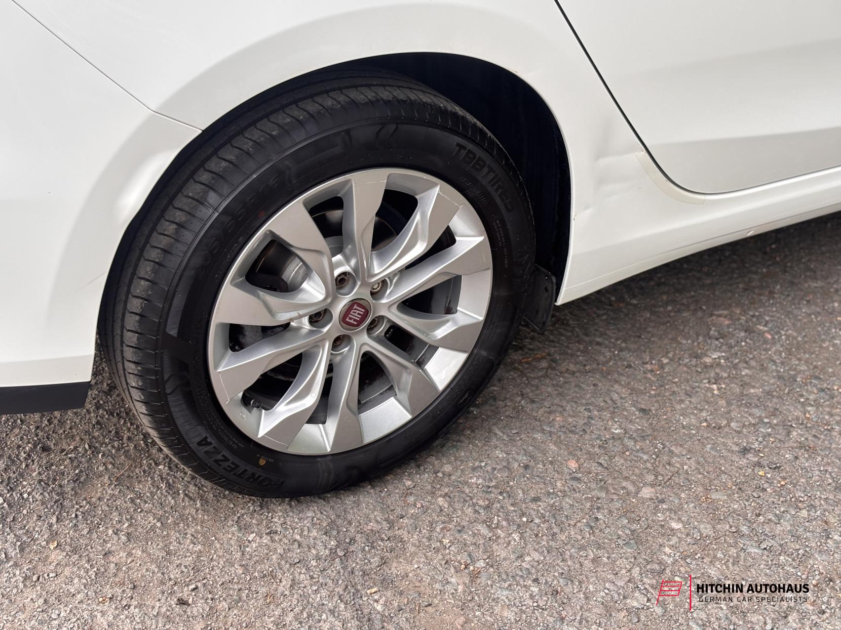 Fiat Tipo 1.4 MPI Easy Plus Hatchback 5dr Petrol Manual Euro 6 (95 ps)