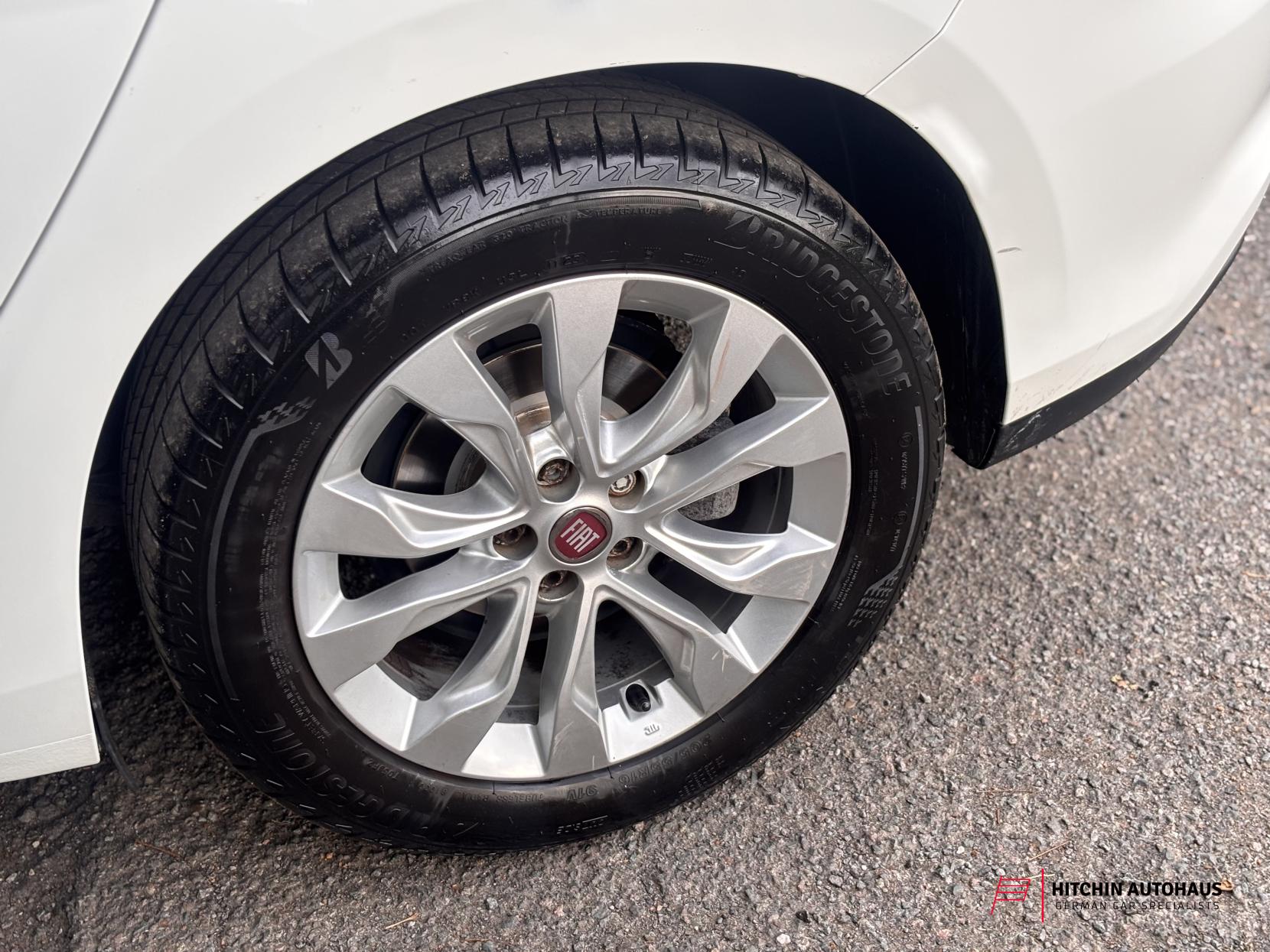 Fiat Tipo 1.4 MPI Easy Plus Hatchback 5dr Petrol Manual Euro 6 (95 ps)