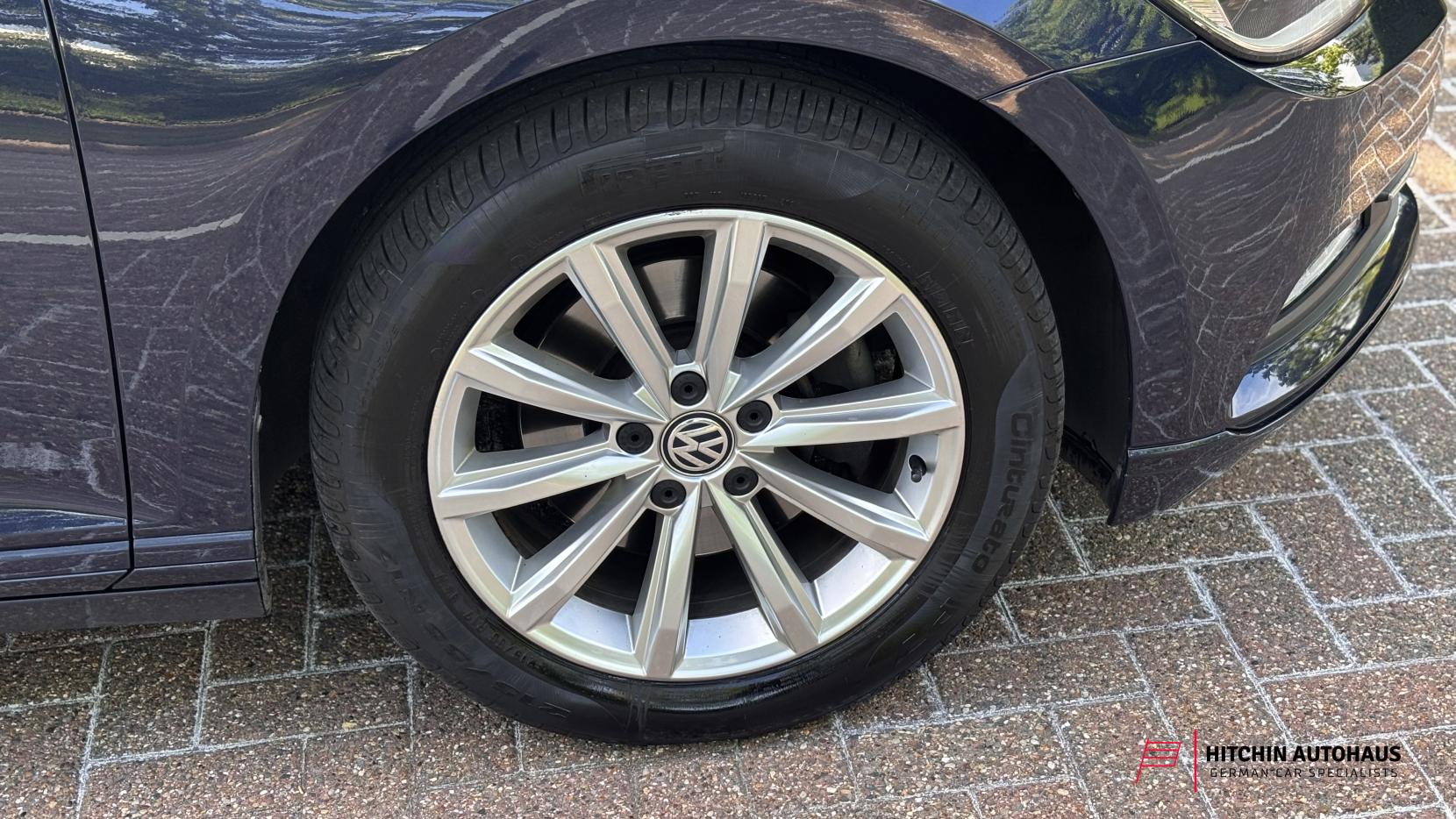 Volkswagen Passat 2.0 TDI BlueMotion Tech SE Business Estate 5dr Diesel Manual Euro 6 (s/s) (150 ps)