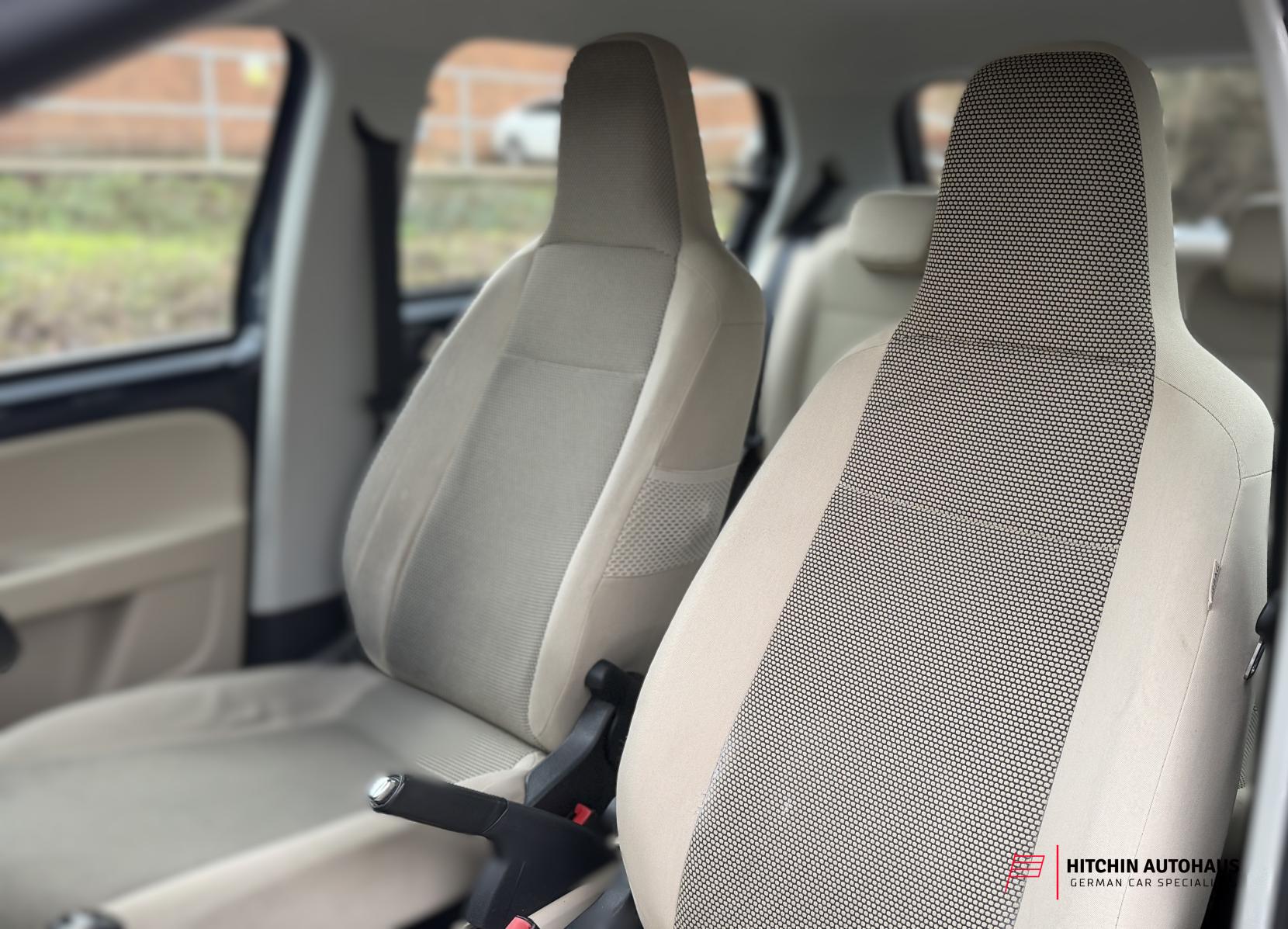 Skoda Citigo 1.0 MPI Elegance Hatchback 5dr Petrol ASG Euro 5 (75 ps)